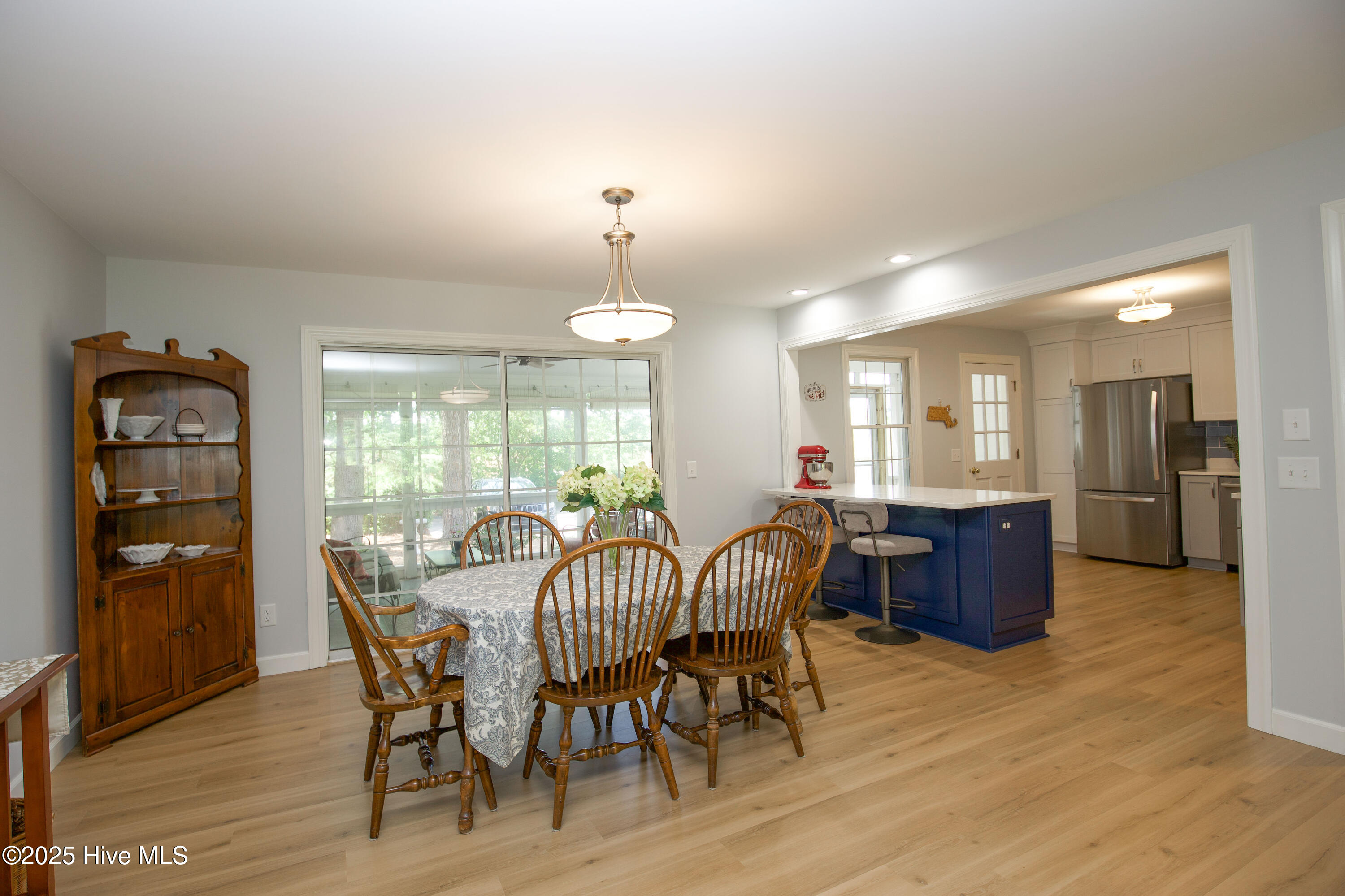 33 Village Green Circle Property Photo 13
