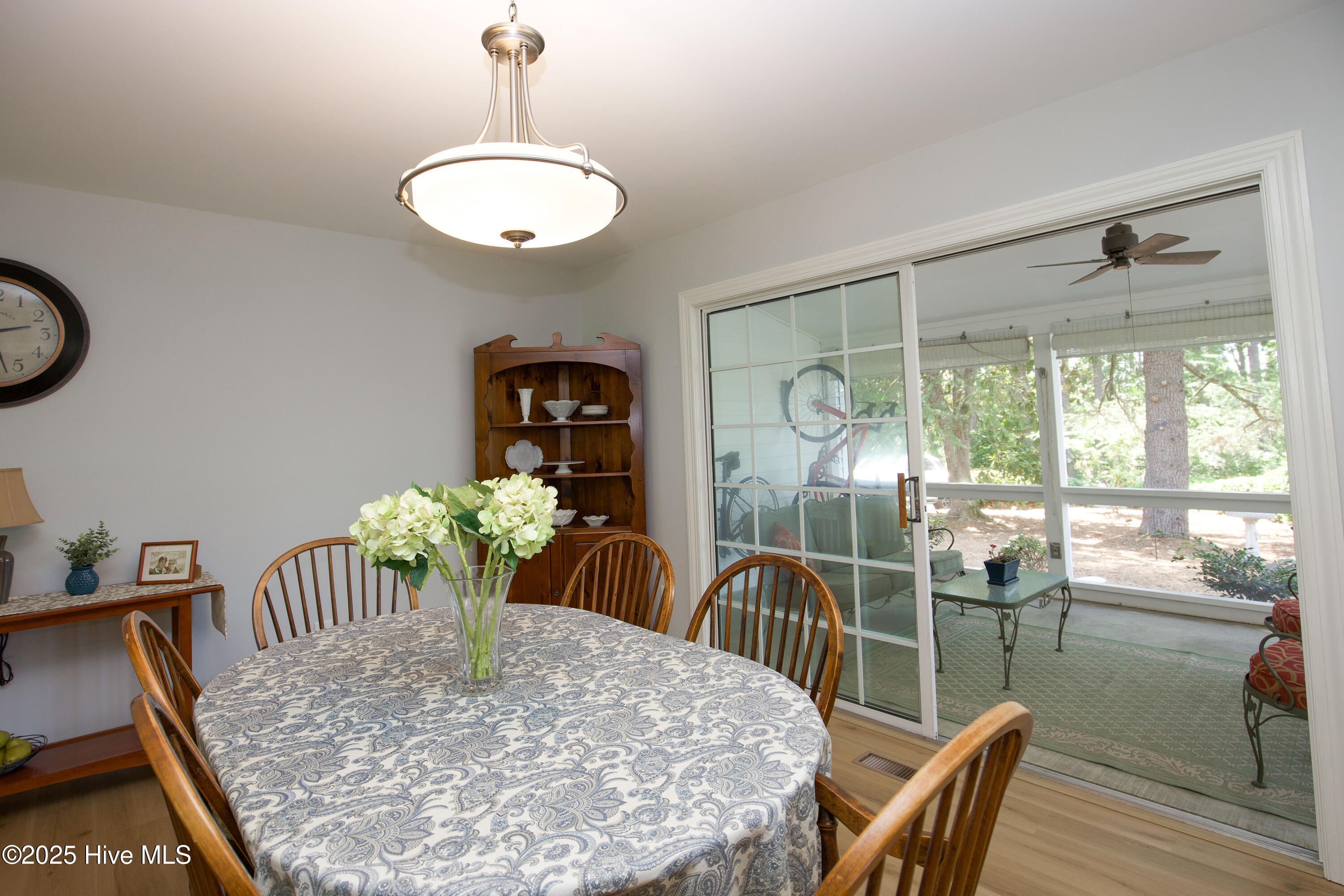 33 Village Green Circle Property Photo 16