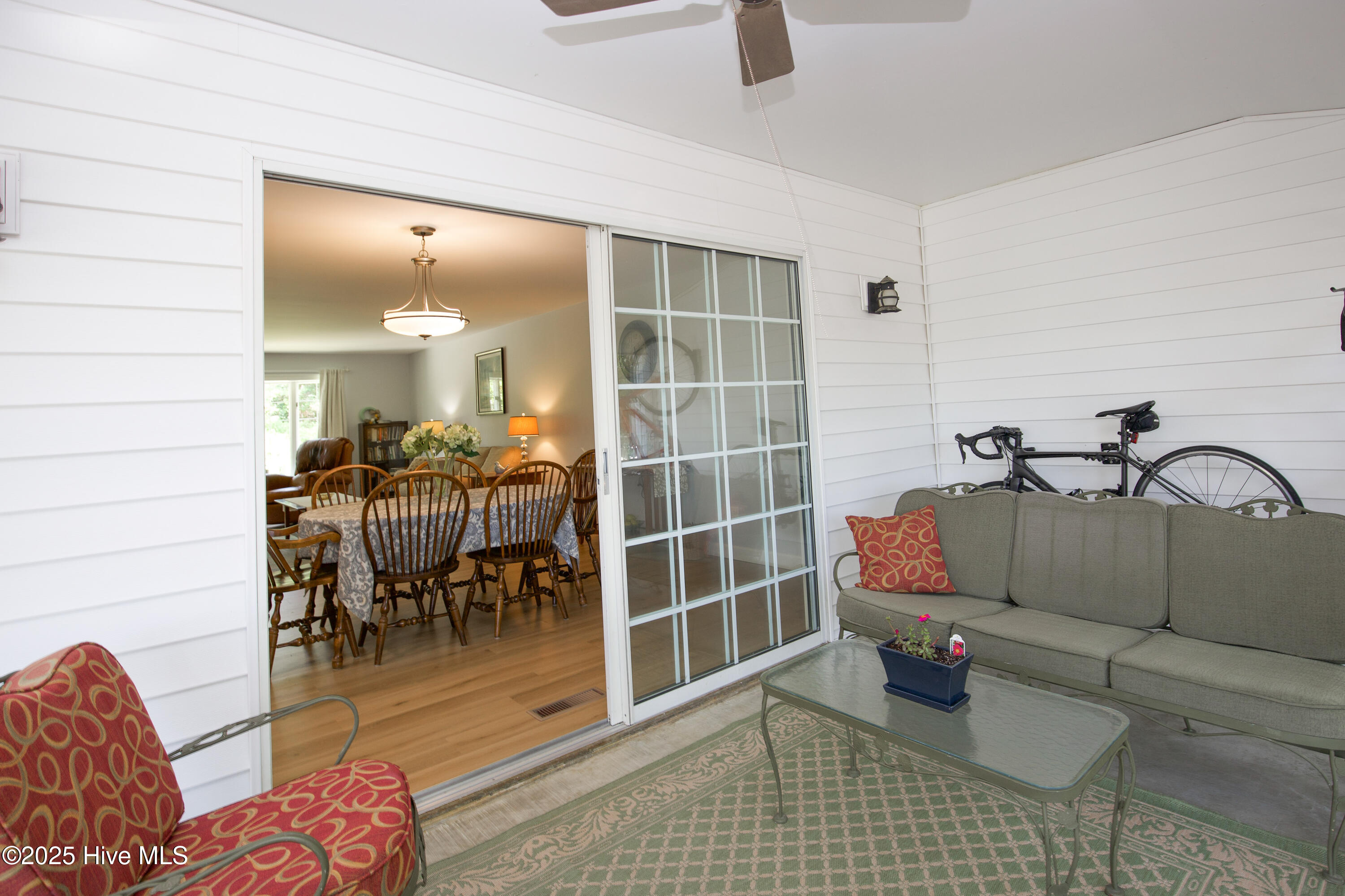 33 Village Green Circle Property Photo 22