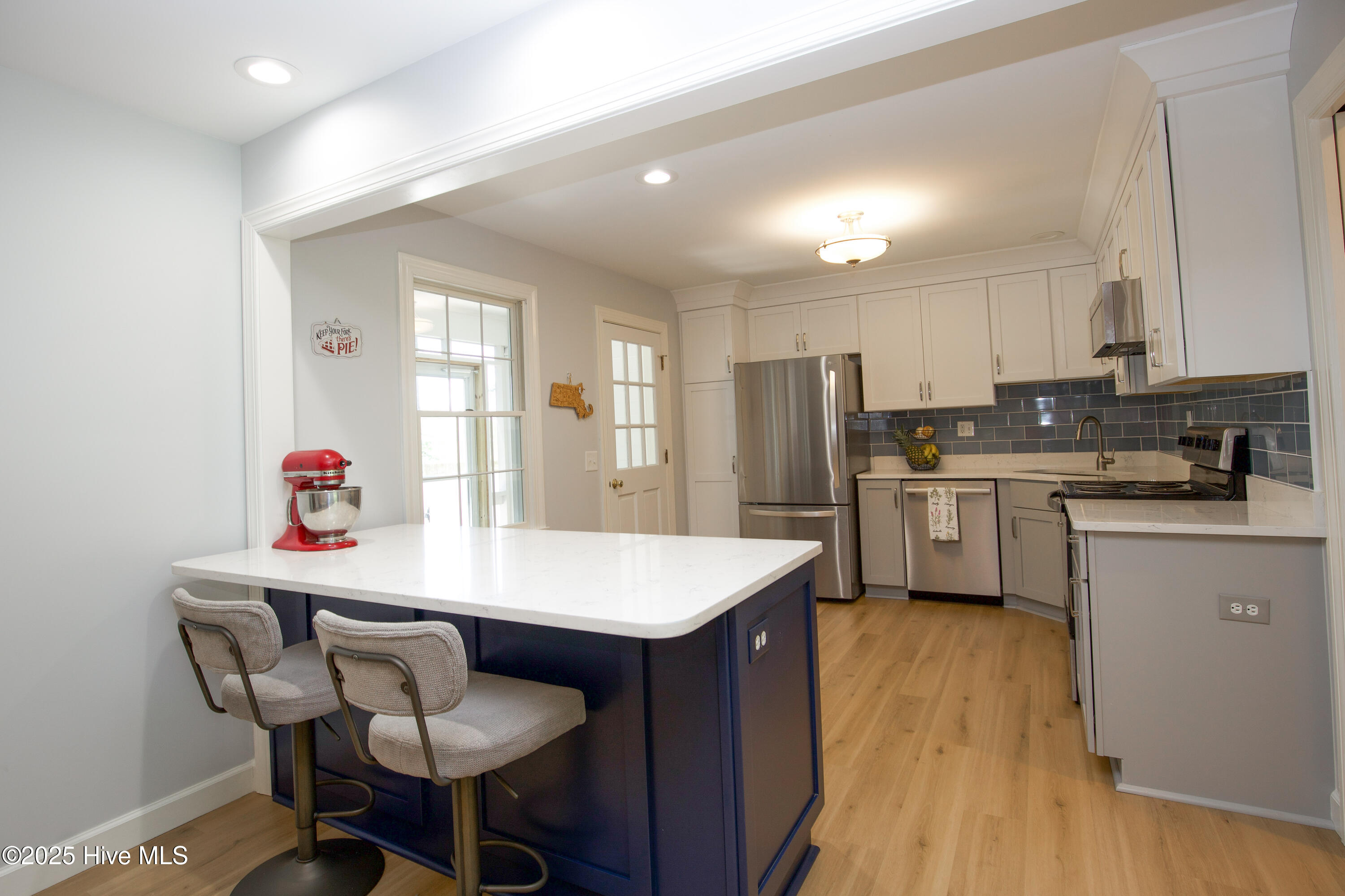 33 Village Green Circle Property Photo 23