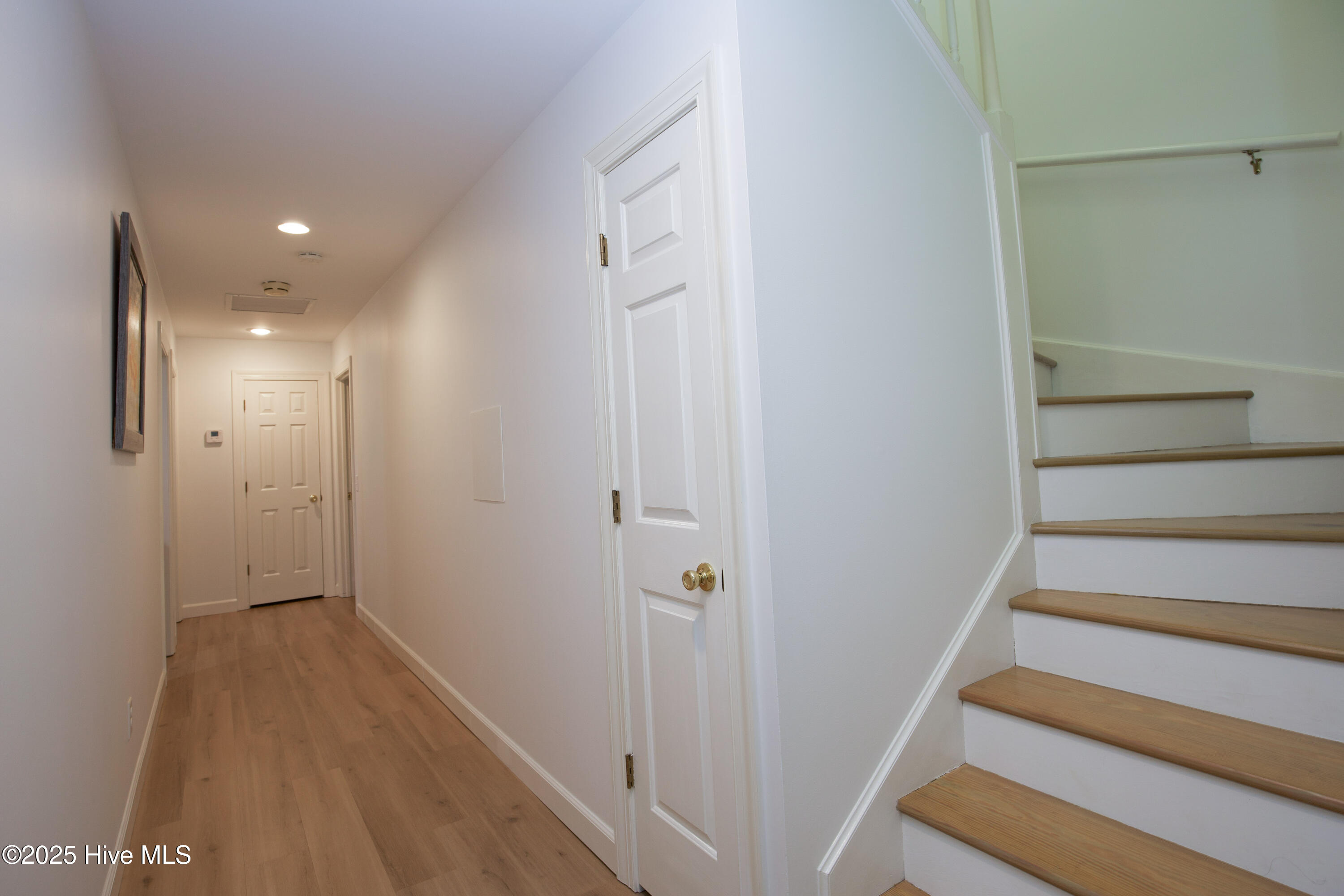 33 Village Green Circle Property Photo 29