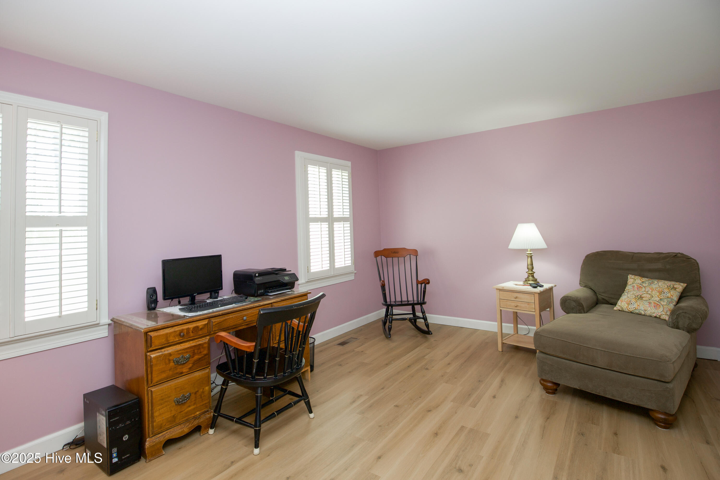 33 Village Green Circle Property Photo 42