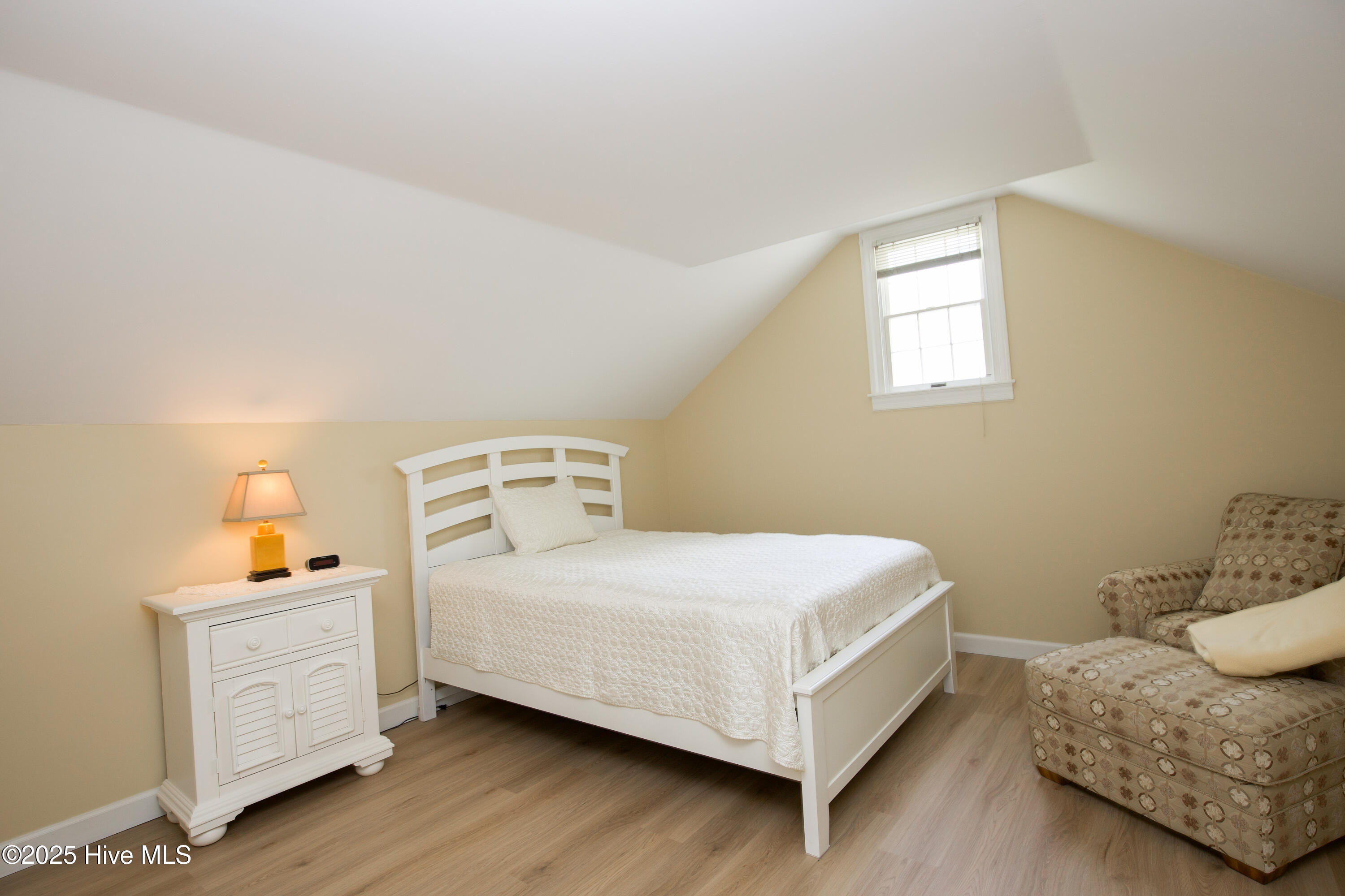 33 Village Green Circle Property Photo 51