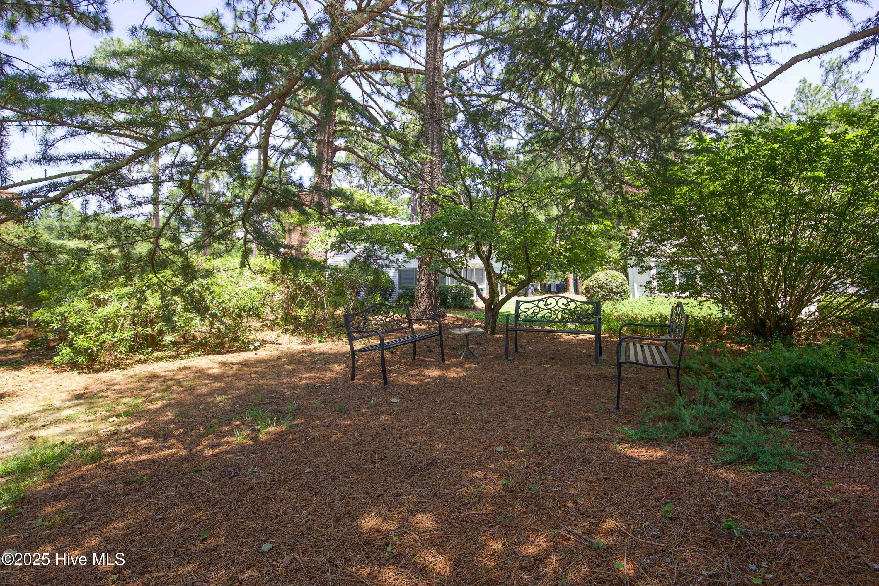 33 Village Green Circle Property Photo 59