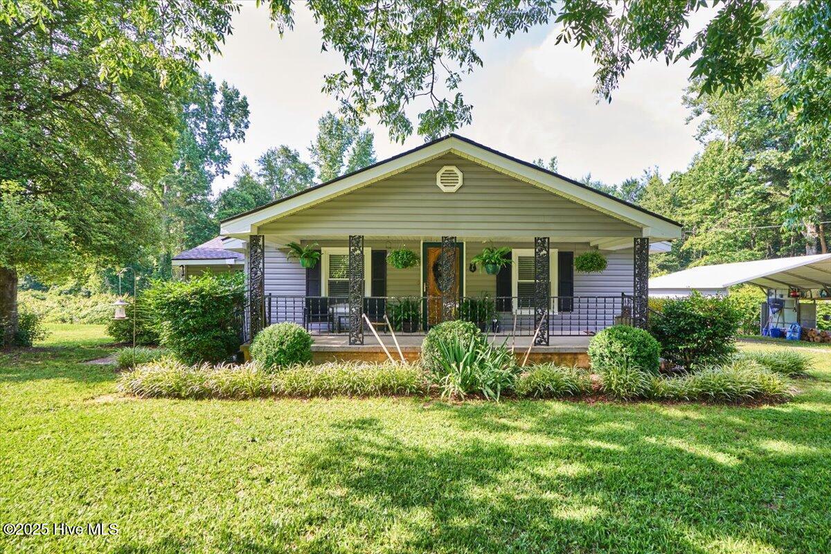 20920 Old Lumberton Road Property Photo 1