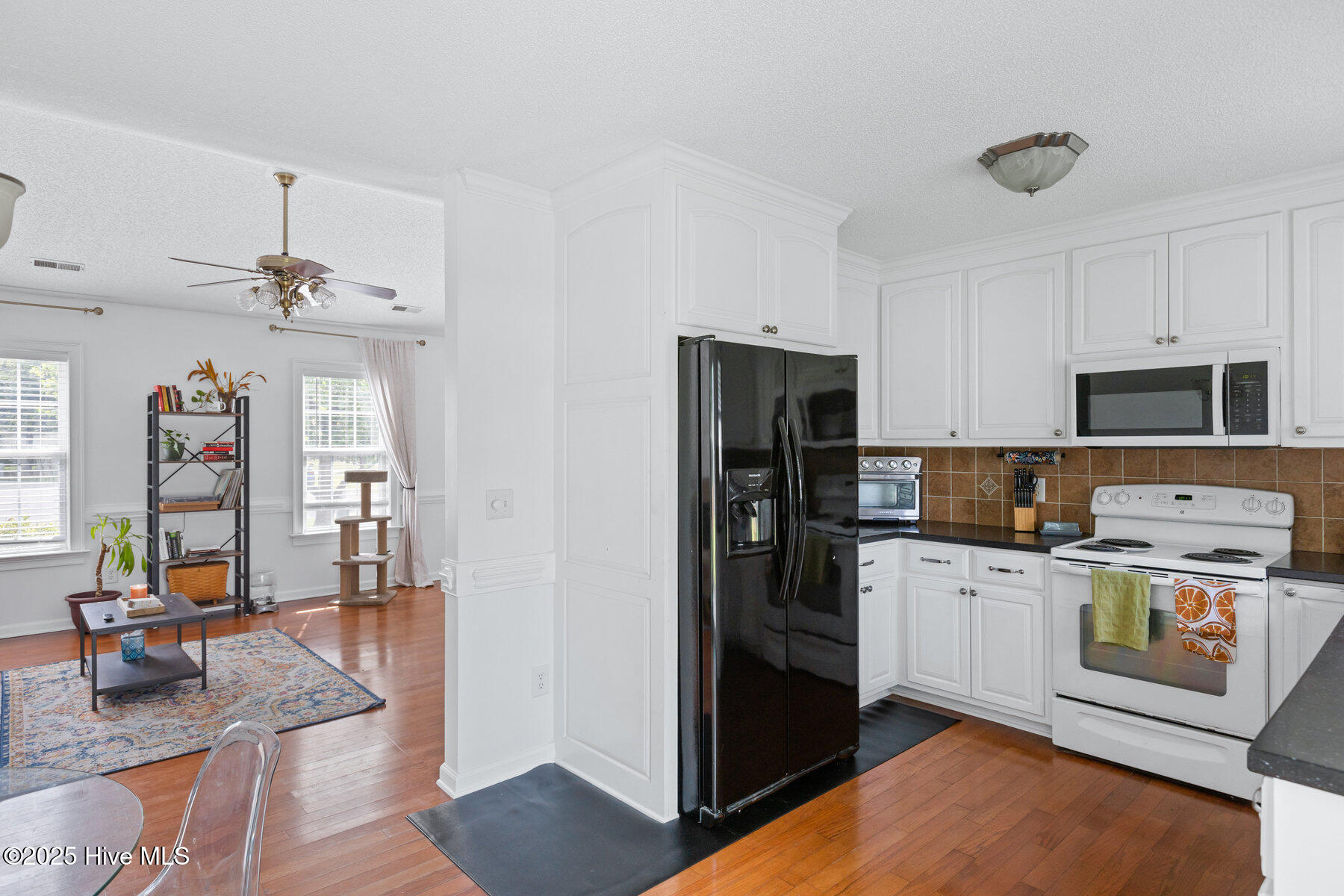 2827 Sapling Circle Property Photo 13