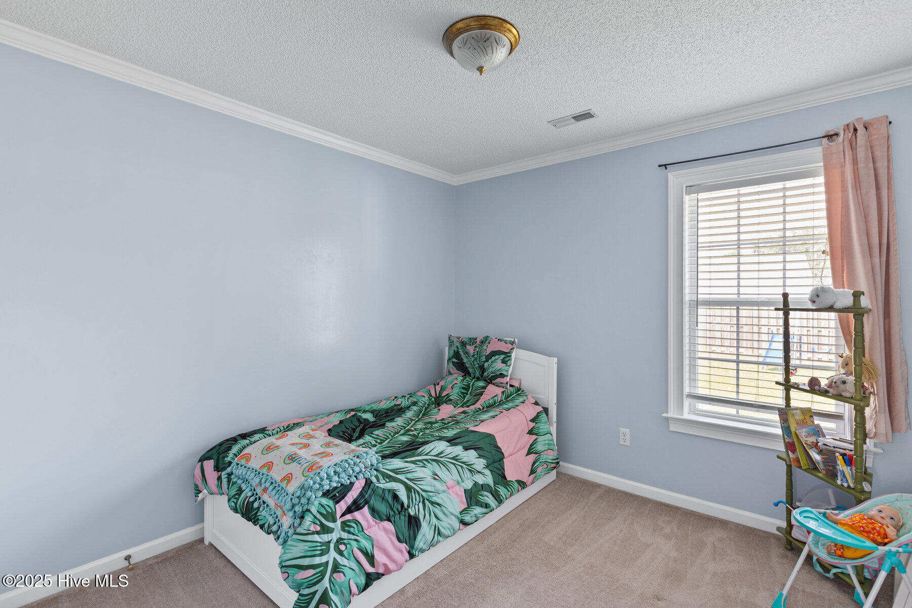 2827 Sapling Circle Property Photo 18