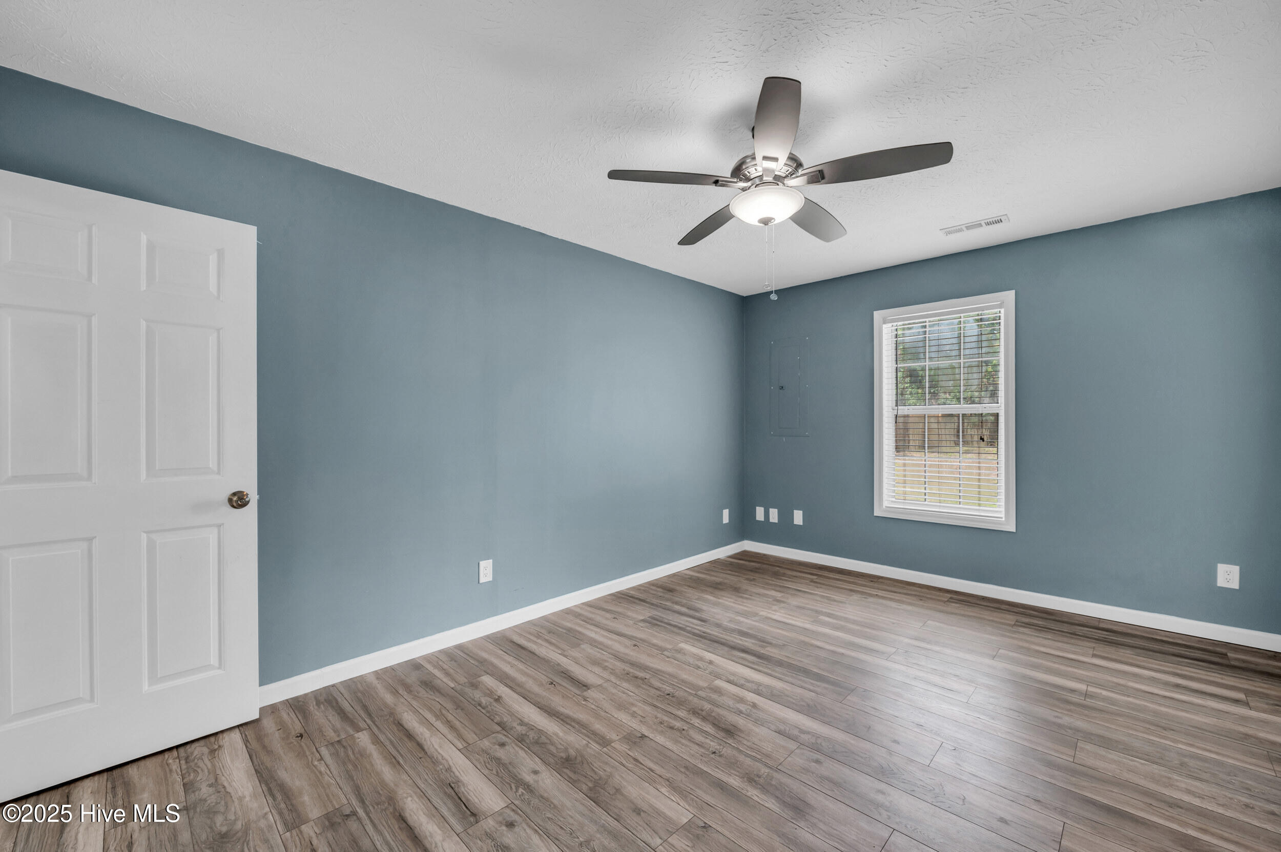 711 Navaho Trail Property Photo 15