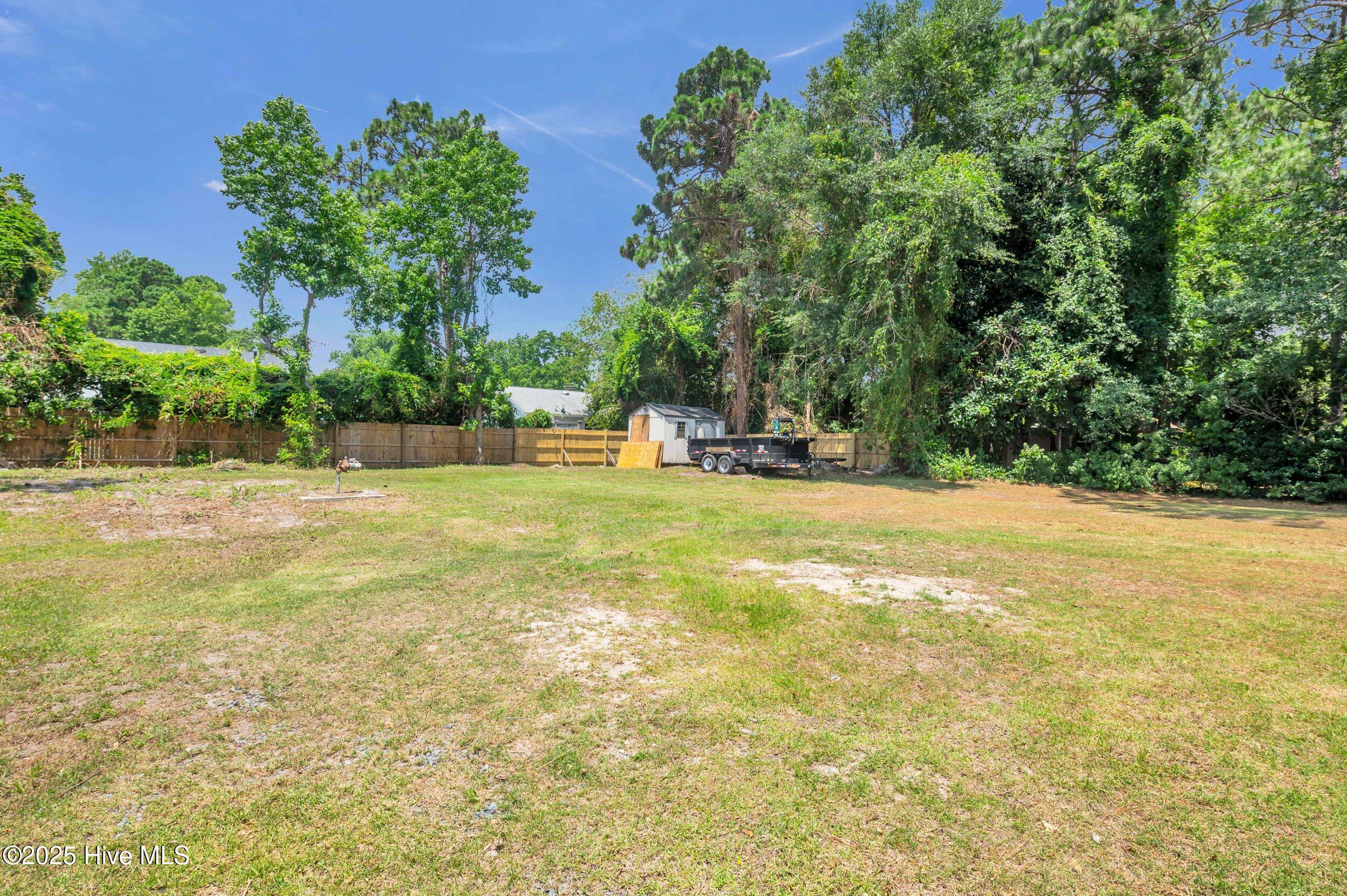 711 Navaho Trail Property Photo 30