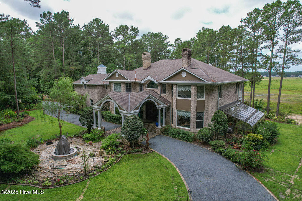 1064 Tresses Court Property Photo 1
