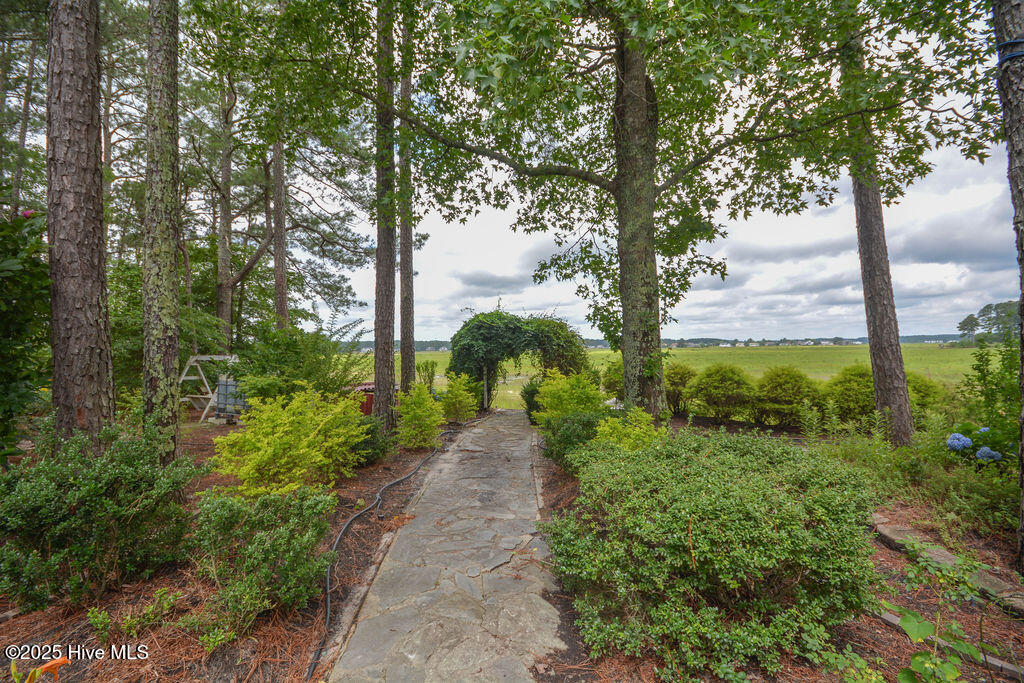 1064 Tresses Court Property Photo 11