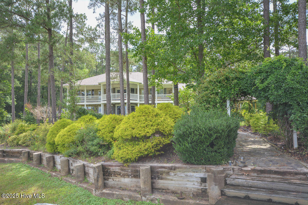 1064 Tresses Court Property Photo 12