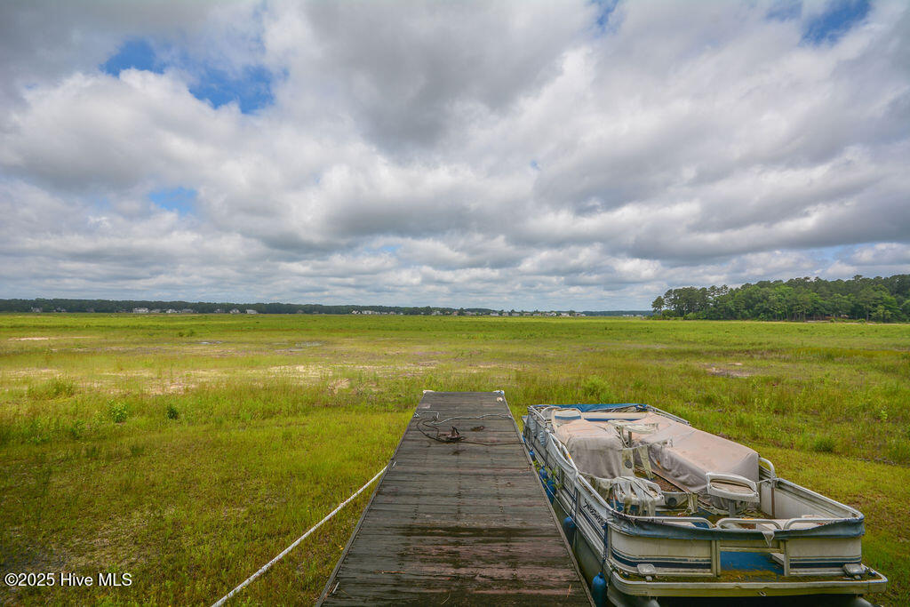1064 Tresses Court Property Photo 16