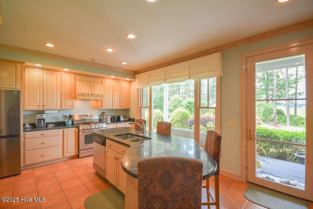 1064 Tresses Court Property Photo 22