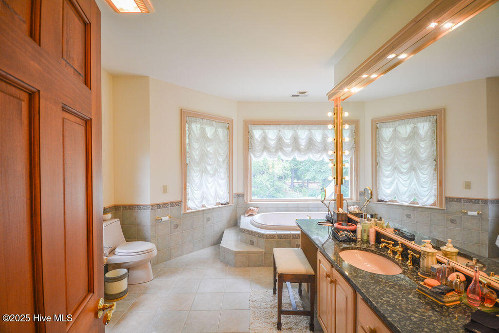 1064 Tresses Court Property Photo 29