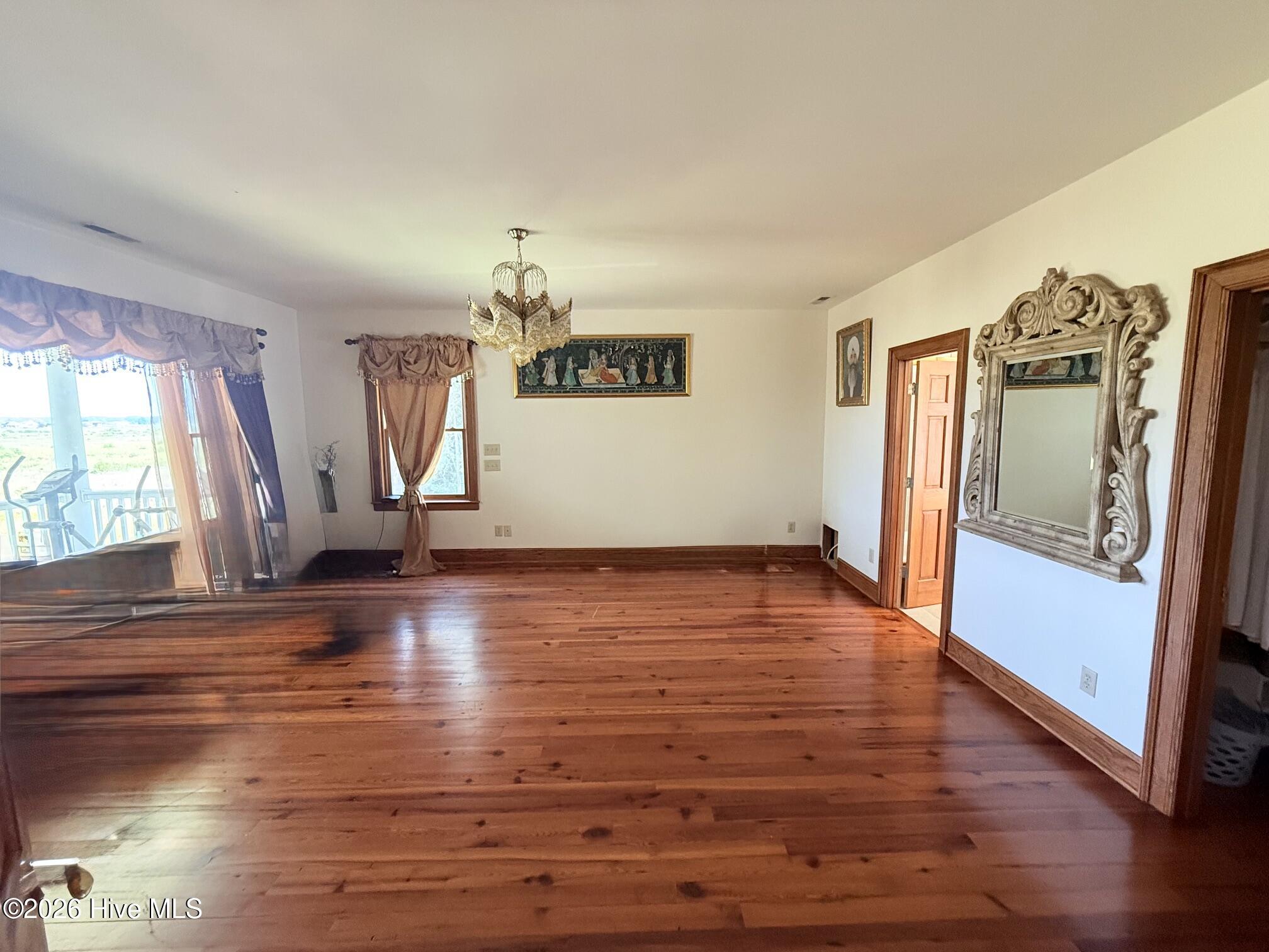 1064 Tresses Court Property Photo 34