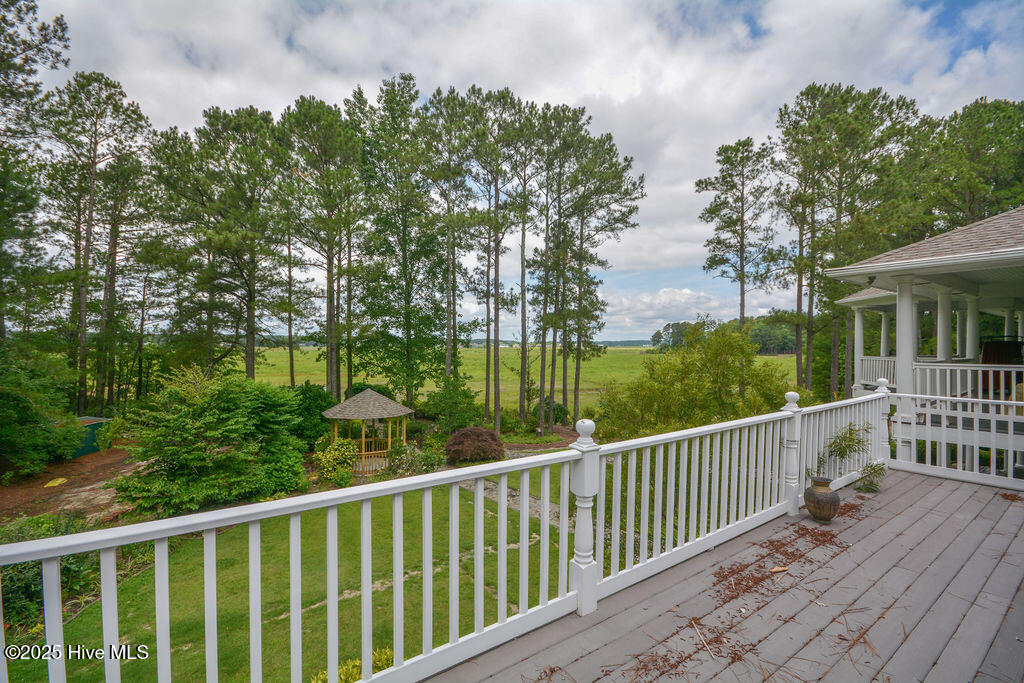 1064 Tresses Court Property Photo 42