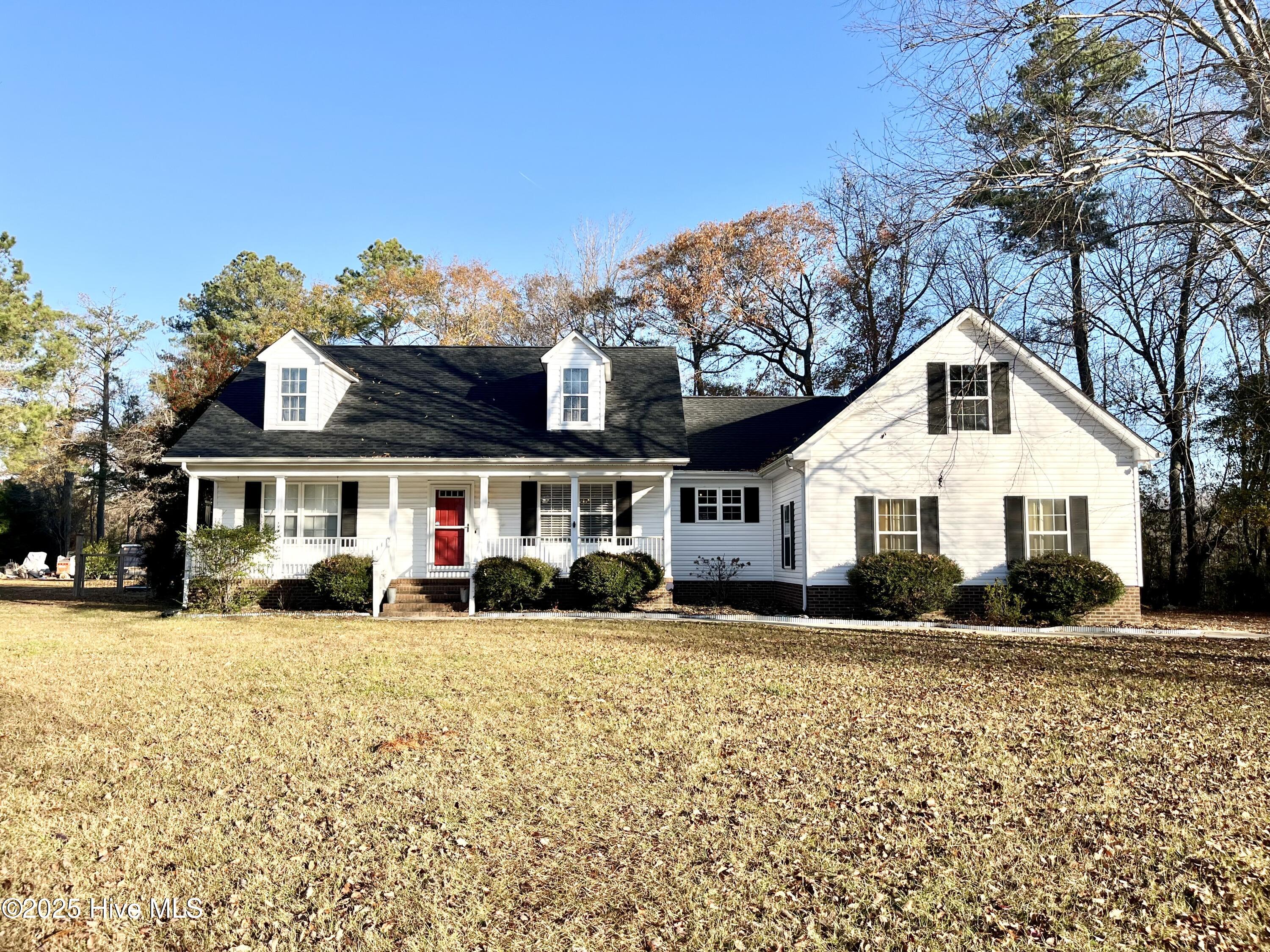 107 Deberry Lane Property Photo 1