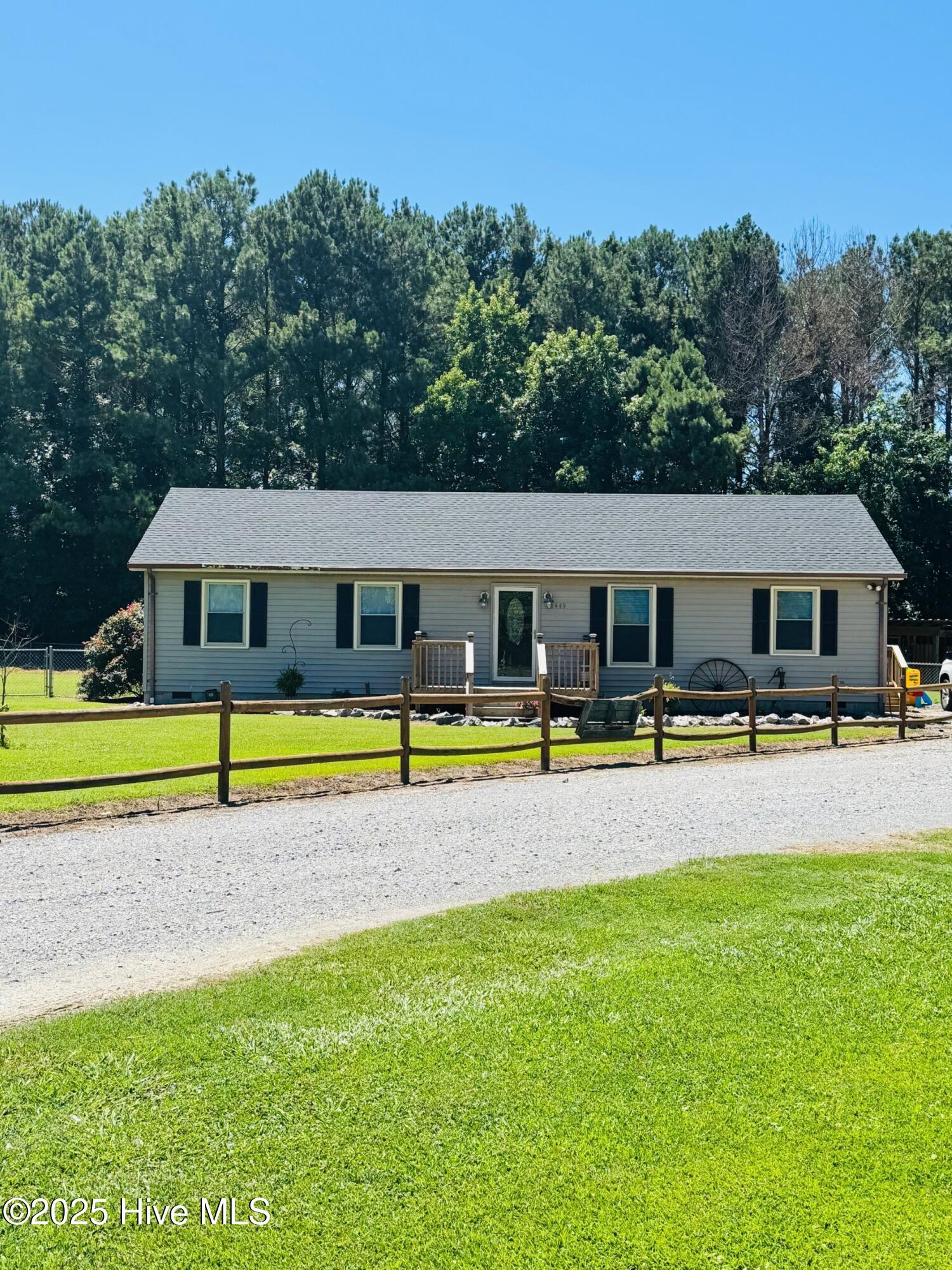 1449 Nixonton Road Property Image