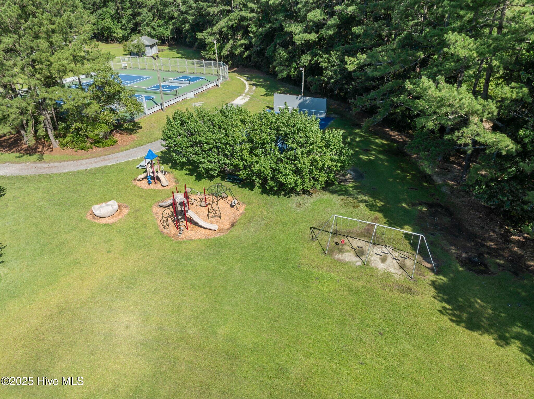 110 Forecastle Court Property Photo 55
