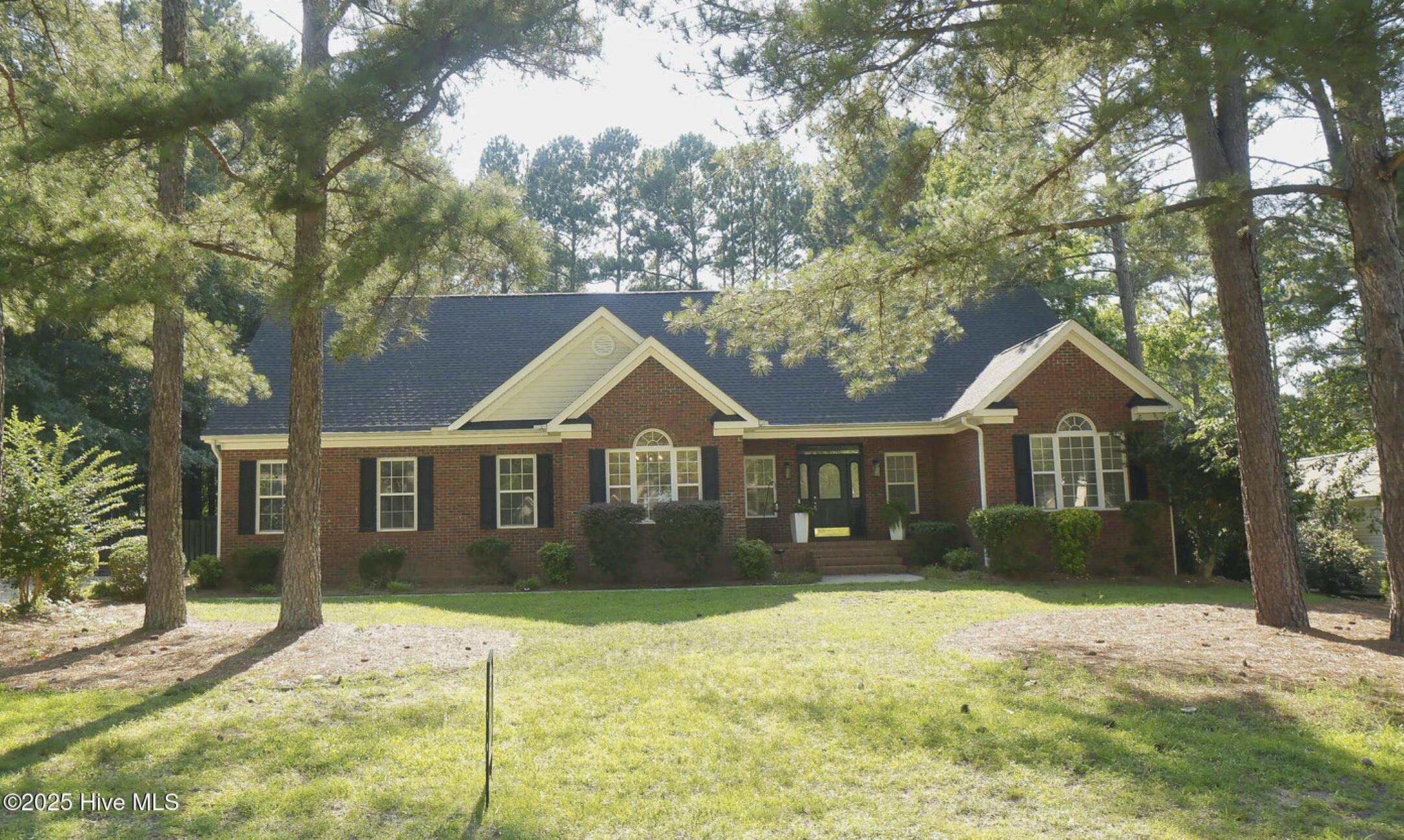 145 Royal Woods Way Property Photo 1
