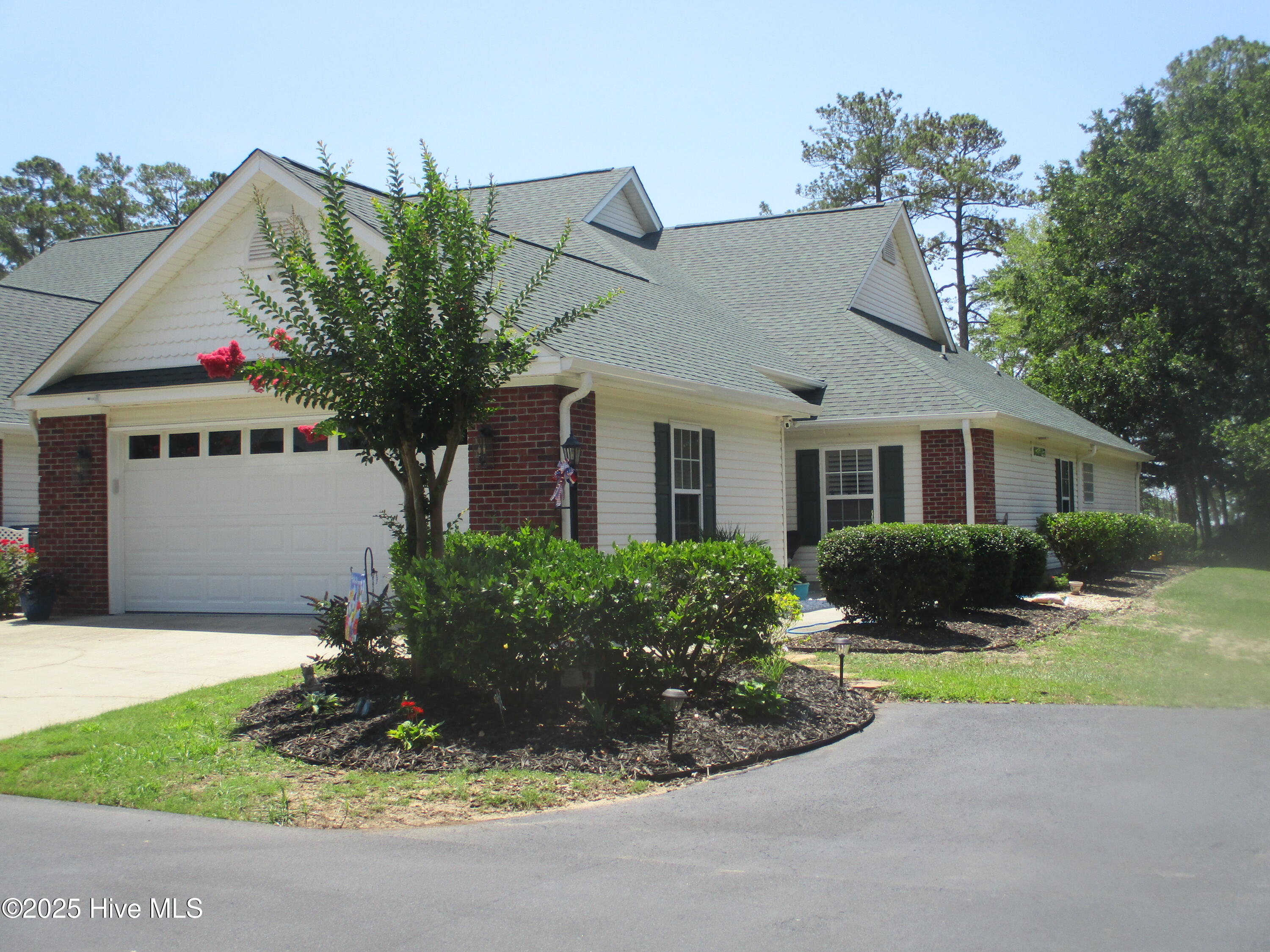 707 Sunset Oaks Lane Property Photo 1