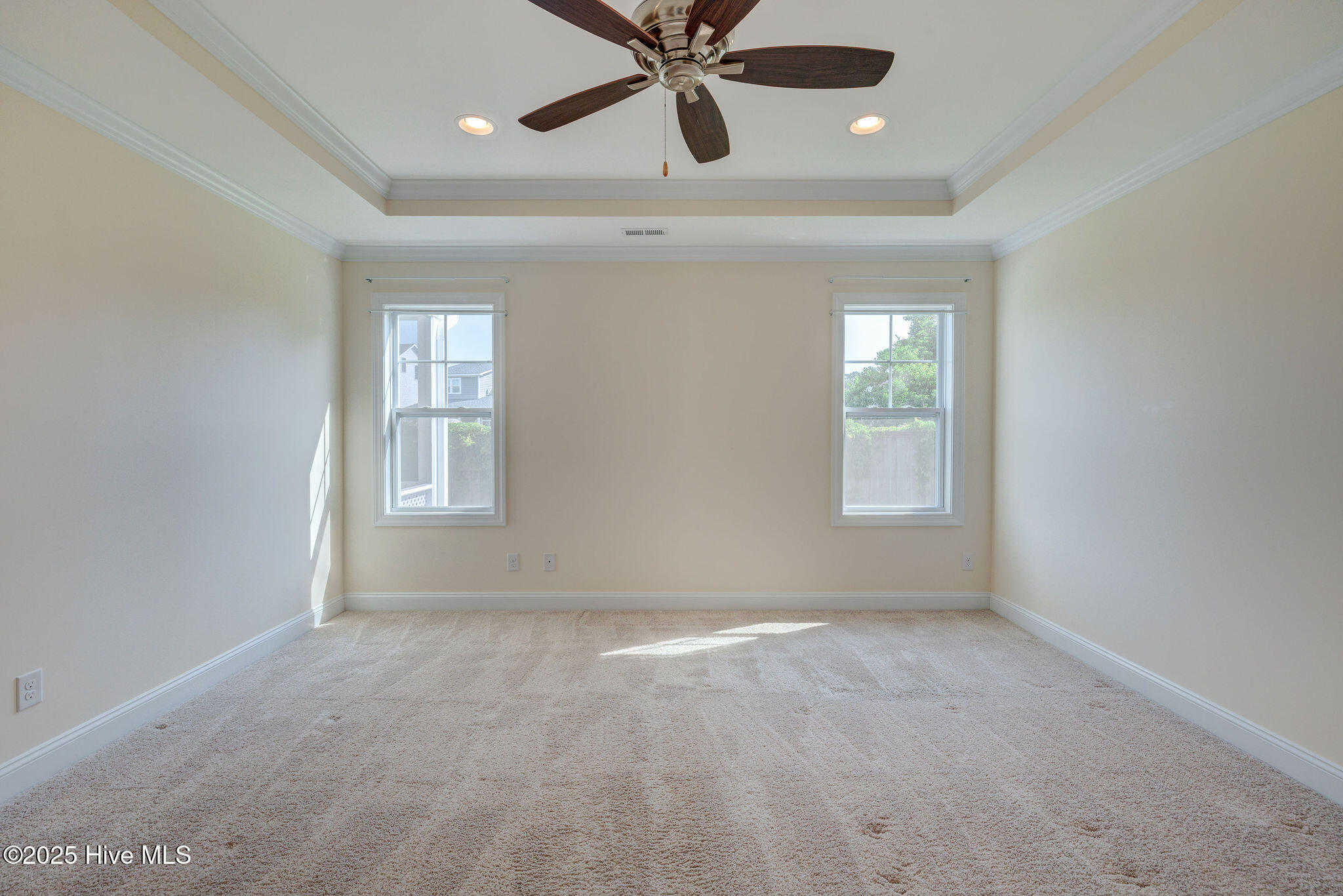 134 N Lamplighters Walk Property Photo 29
