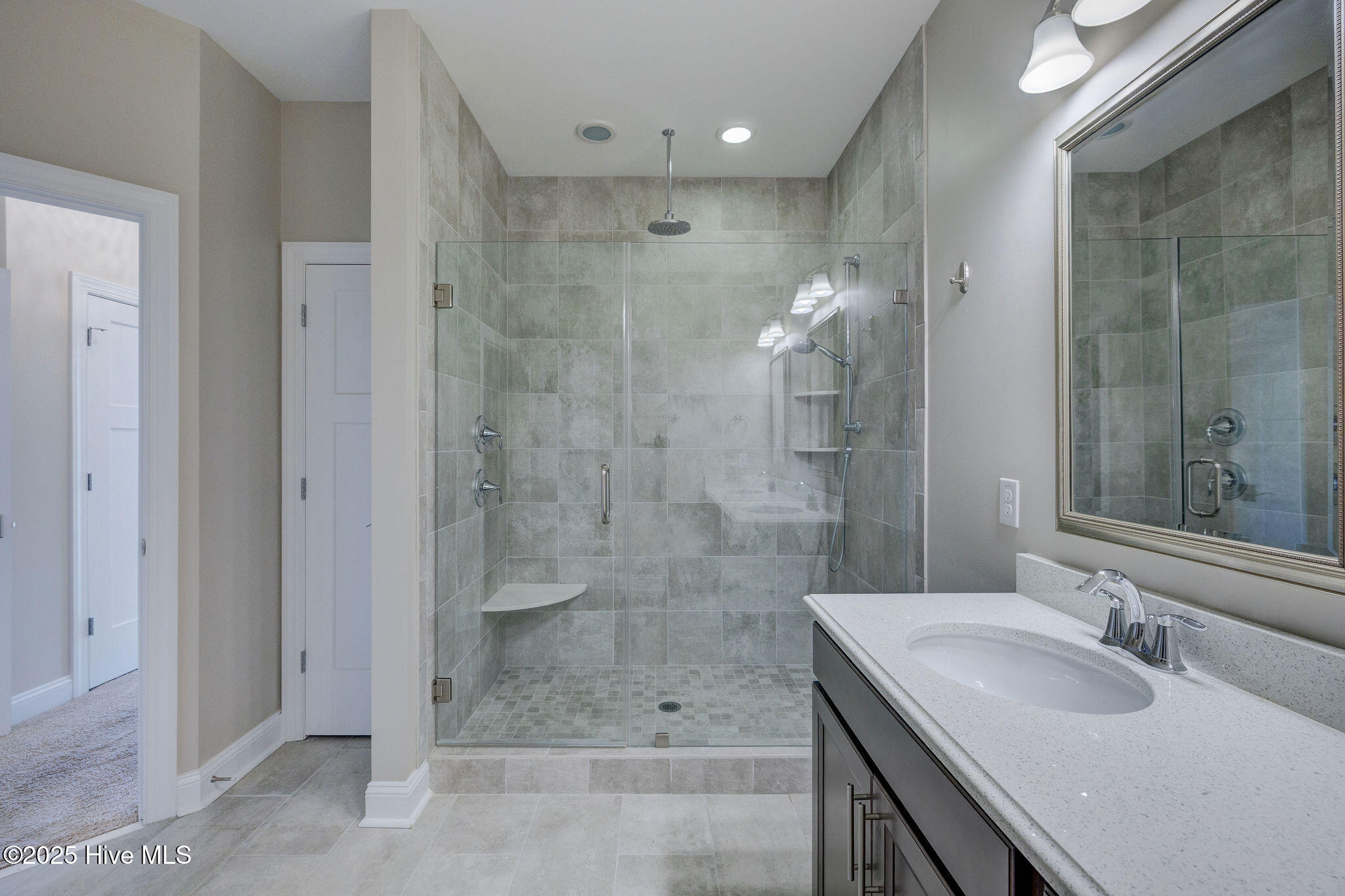134 N Lamplighters Walk Property Photo 32