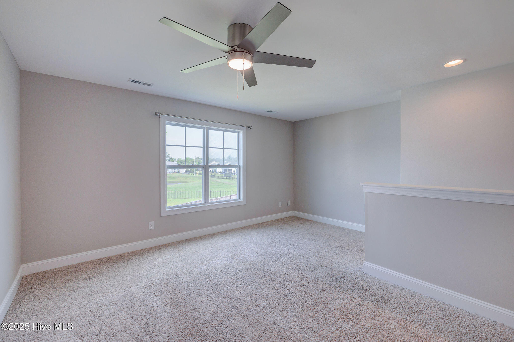 134 N Lamplighters Walk Property Photo 36