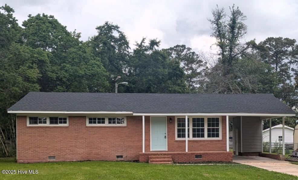 2527 Country Club Road Property Photo 1
