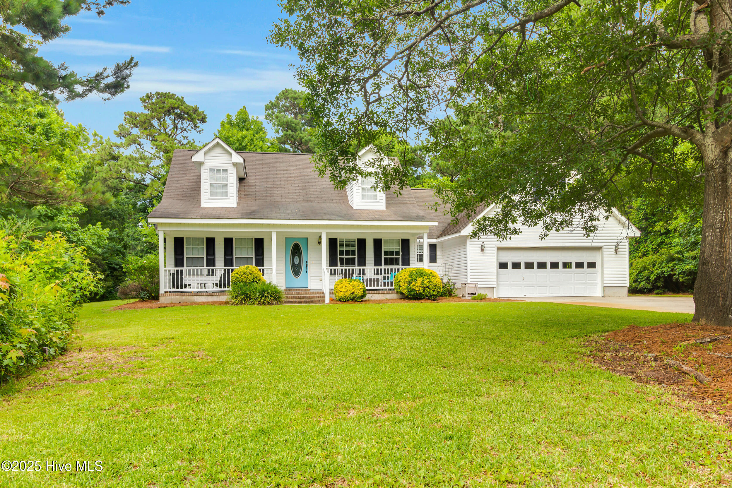 118 Pine Needle Circle Property Photo 1