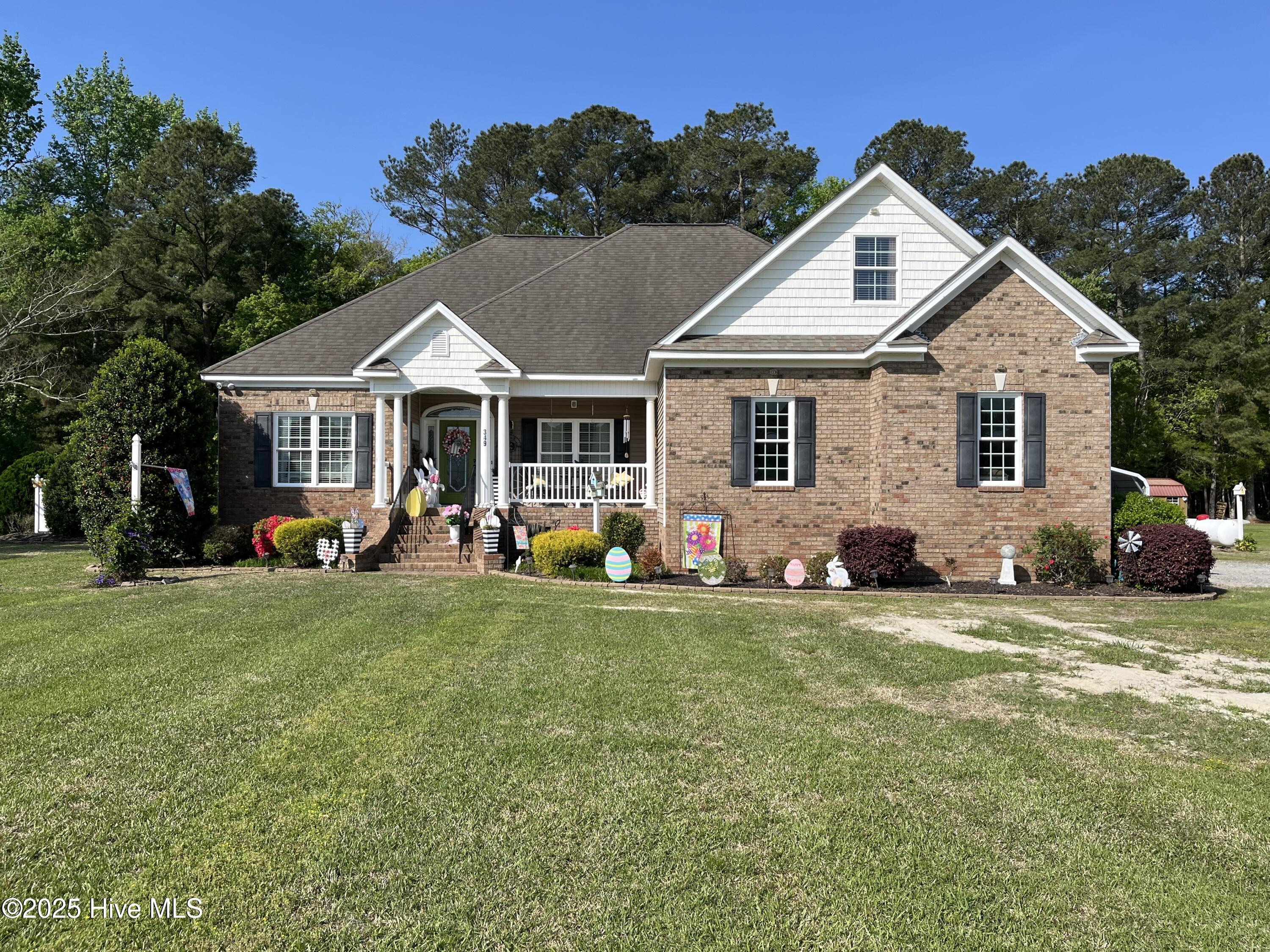 349 Barwick Drive Property Photo 1