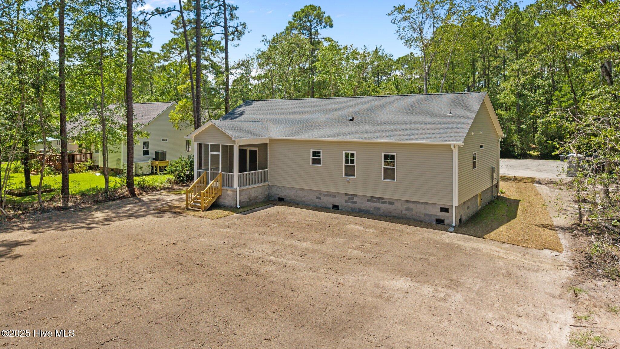 904 Nautilus Court Property Photo 6
