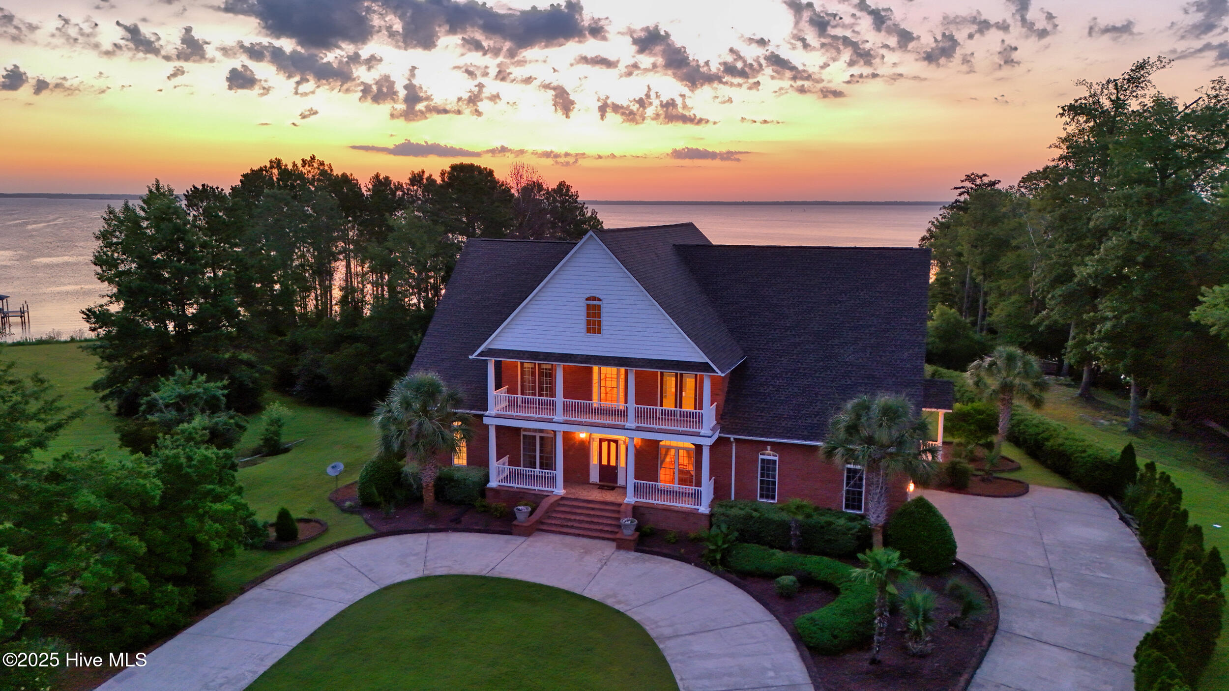 240 Drake Landing Property Photo 1
