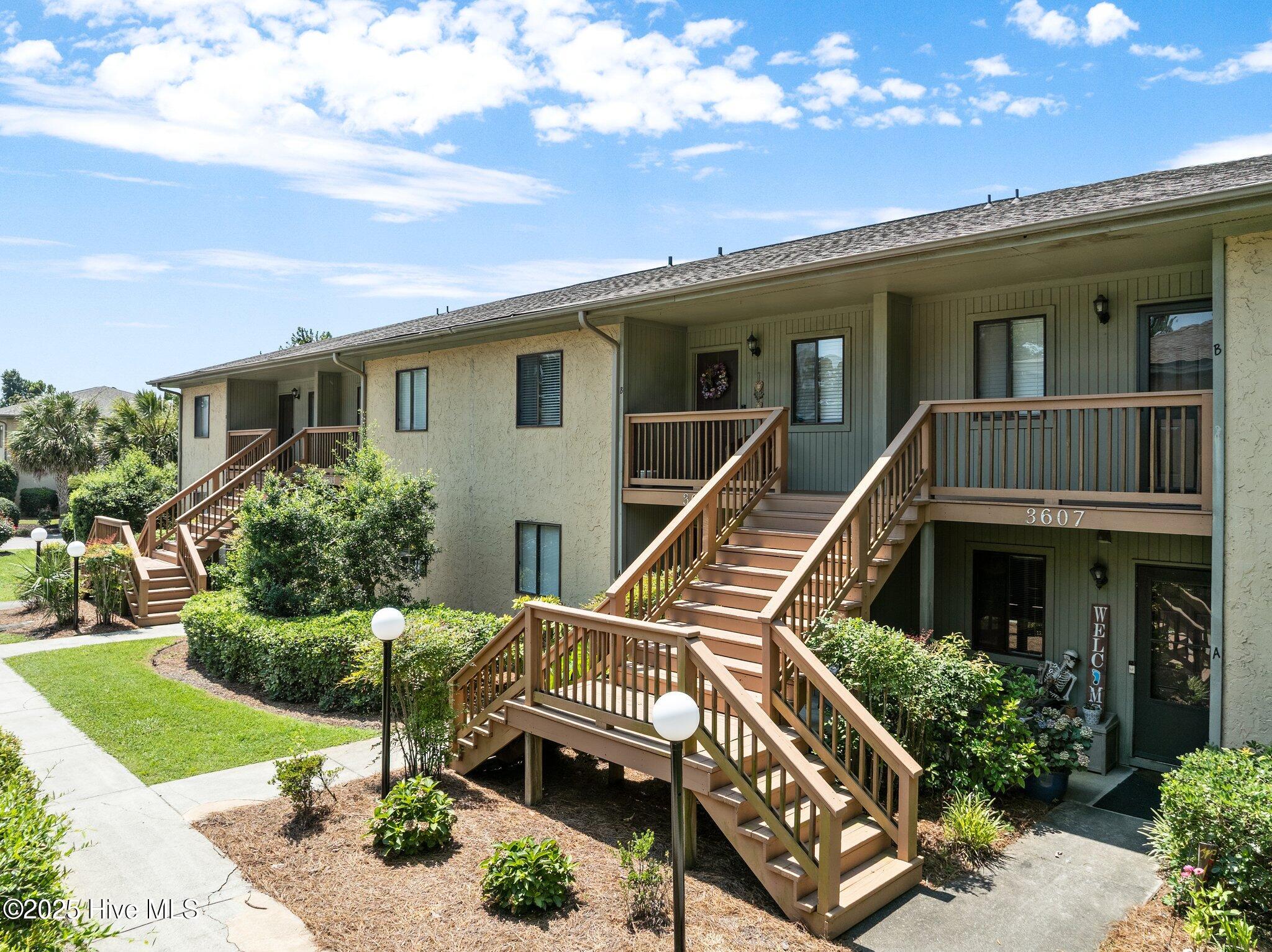 3605 Saint Johns Court B Property Photo 1