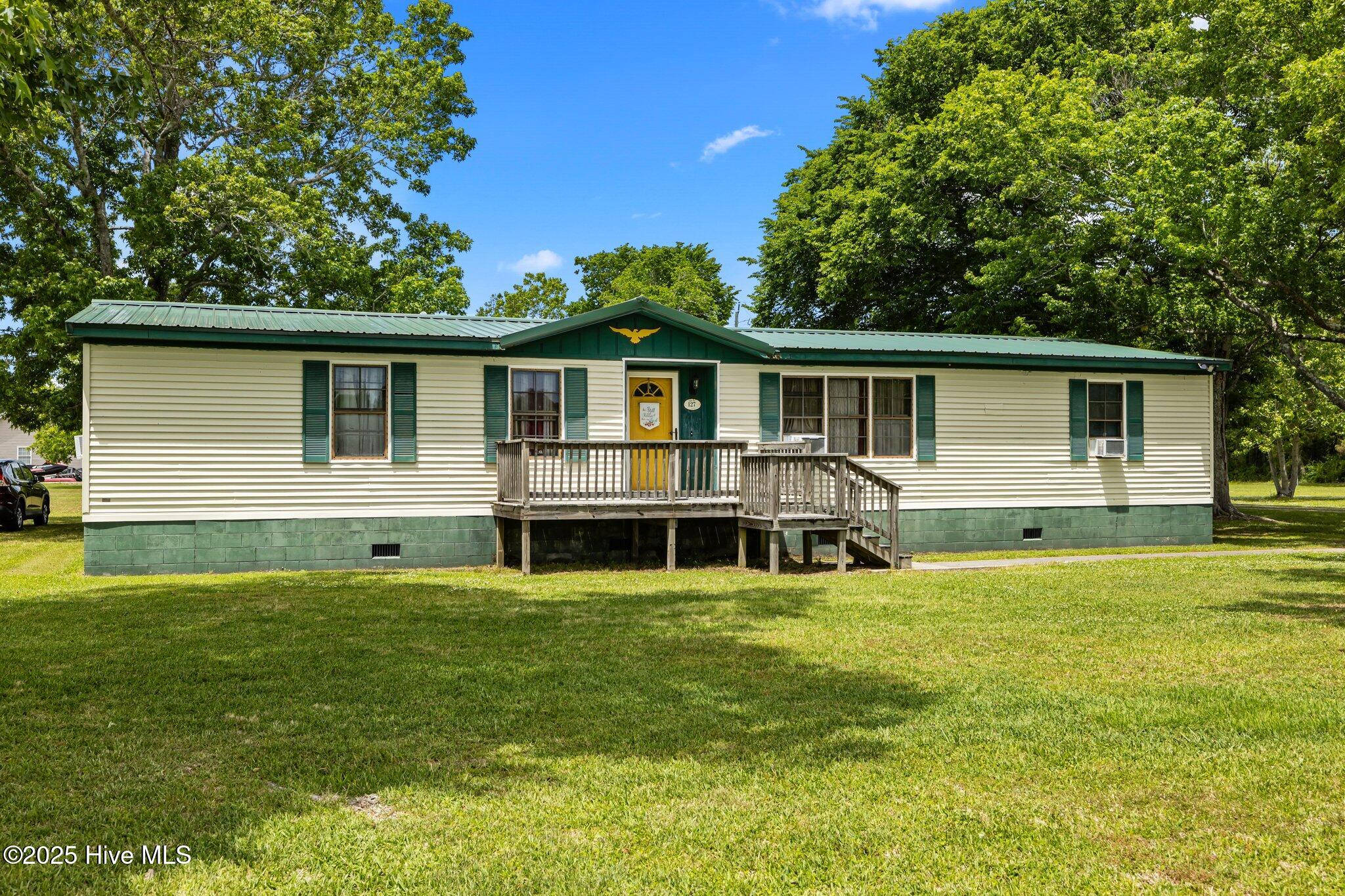 127 Arthur Road Property Photo 1