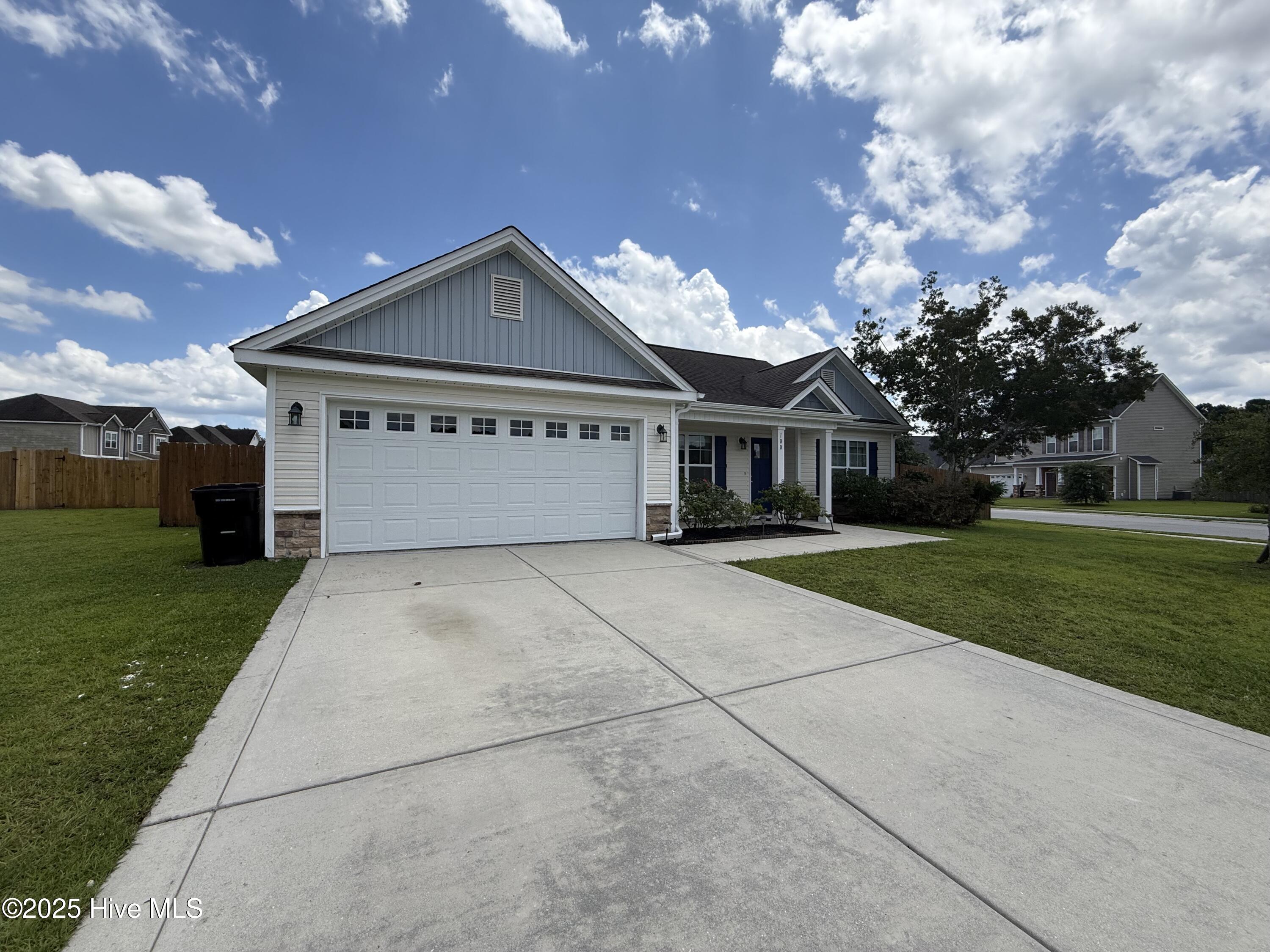 100 Stonewater Lane Property Photo 1