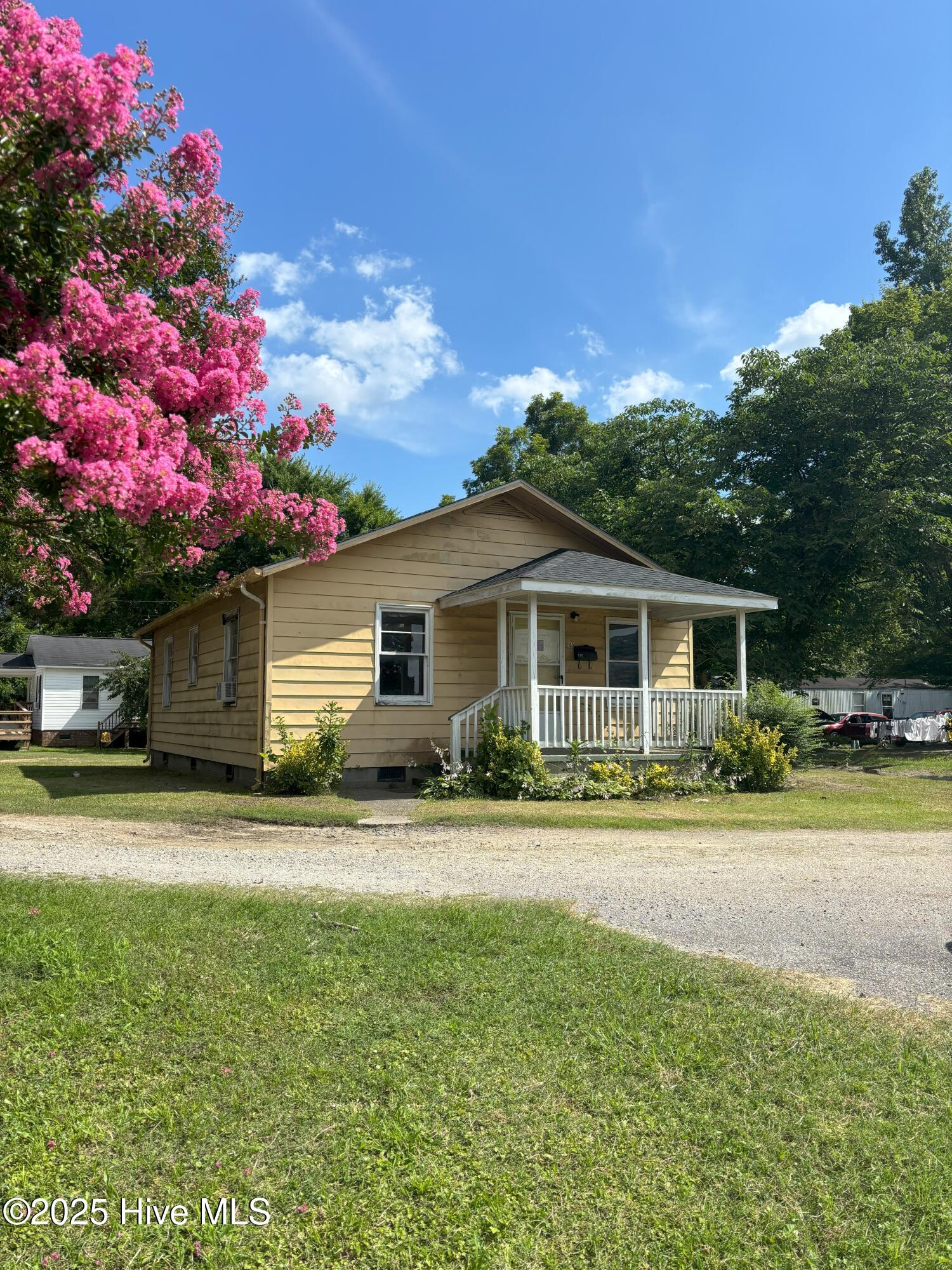 109 Bowser Court Property Photo 1
