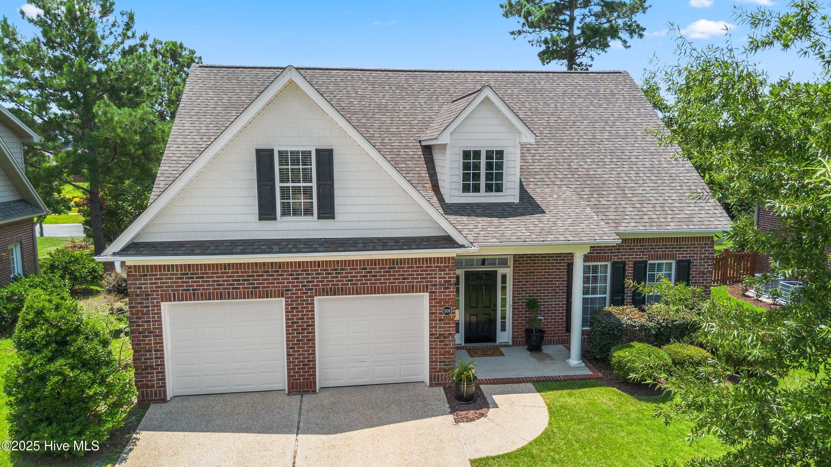 1309 Wakefield Court Property Photo 1
