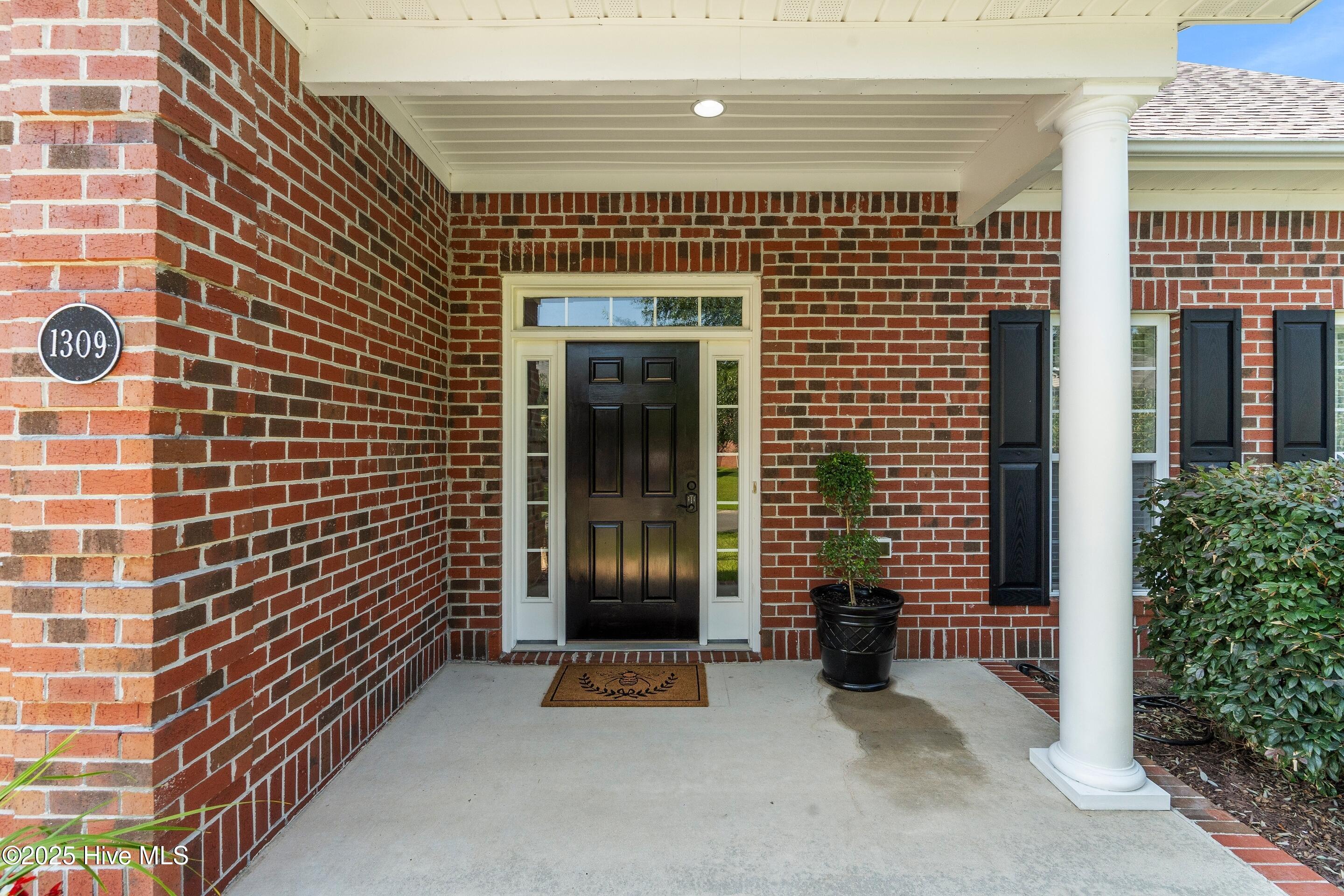 1309 Wakefield Court Property Photo 14
