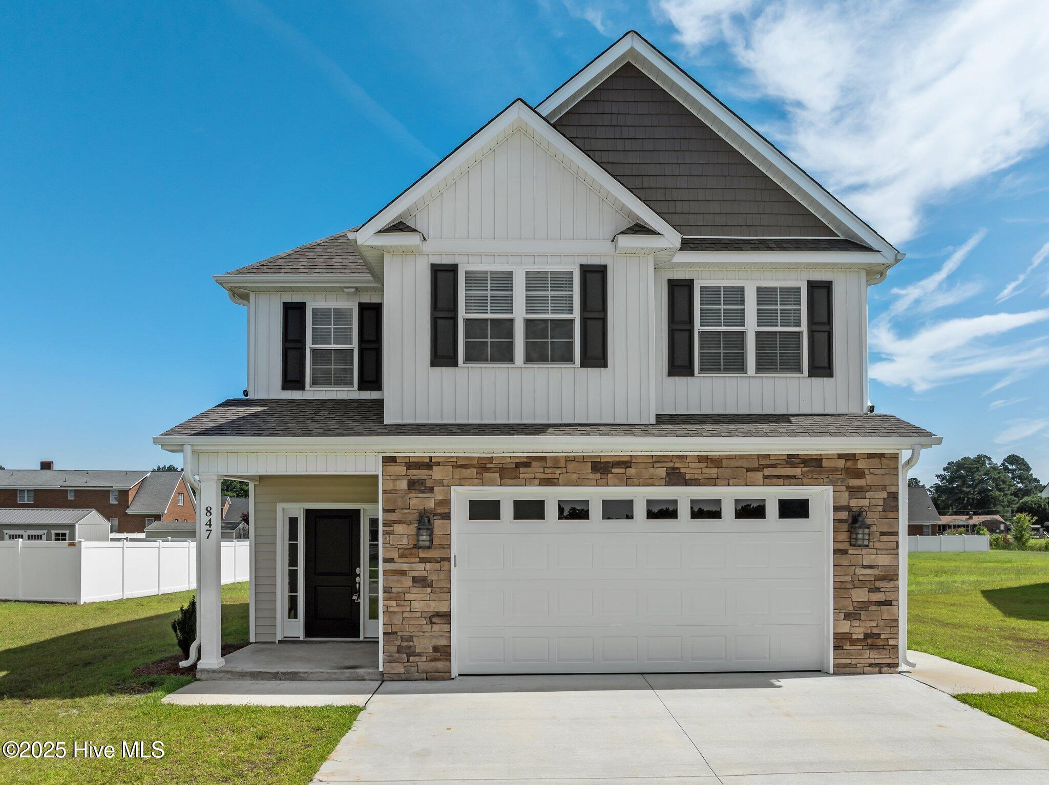 847 Mulligan Drive Property Photo 1