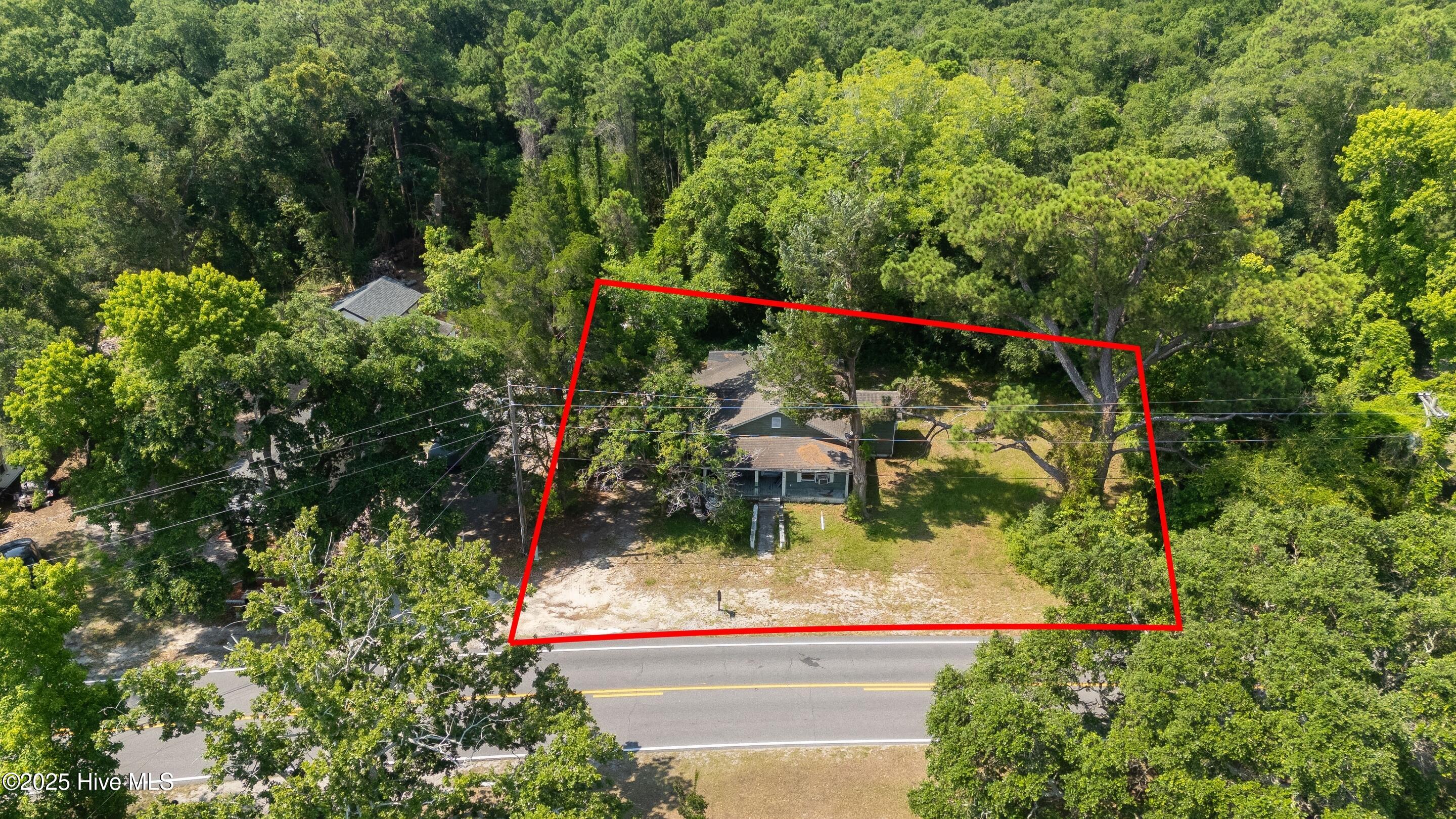 703 Jabbertown Road Property Photo 1