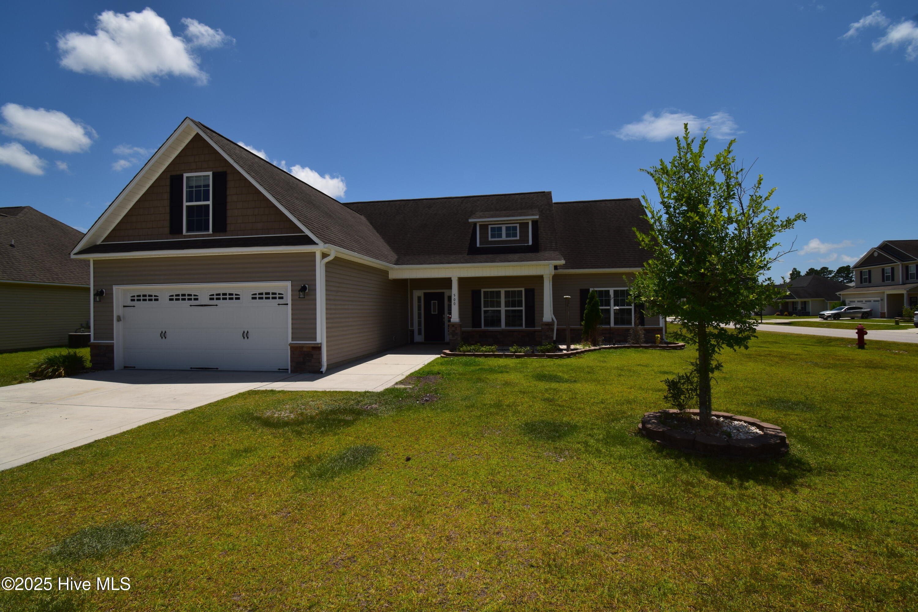 500 Ivory Court Property Photo 1