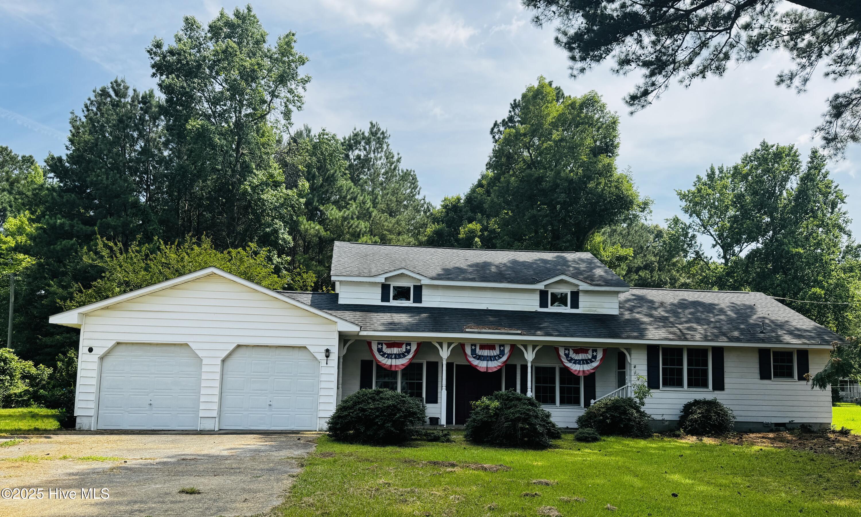 8001 W Main Street Property Photo 1