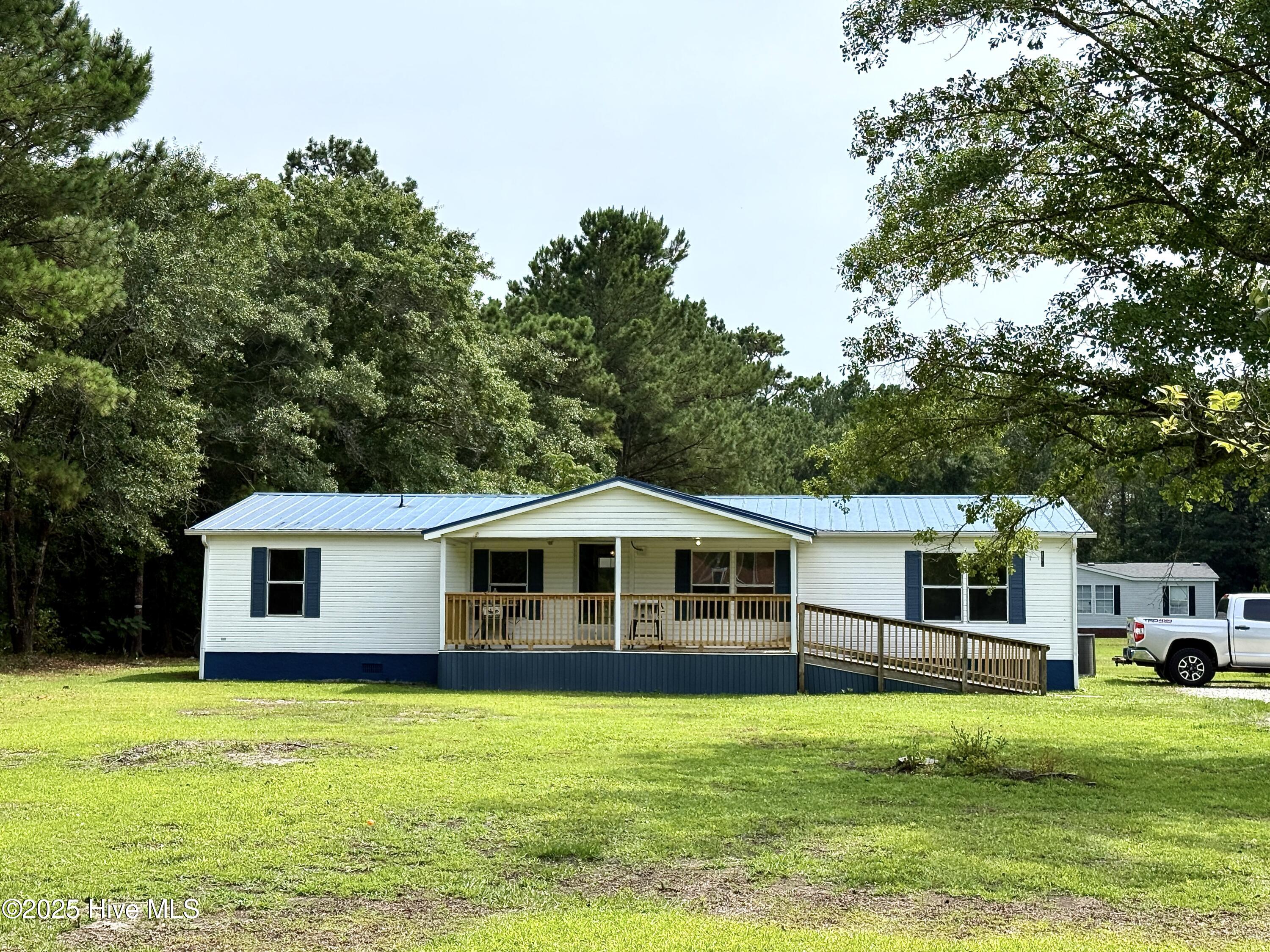 184 Hardison Road Property Photo 1