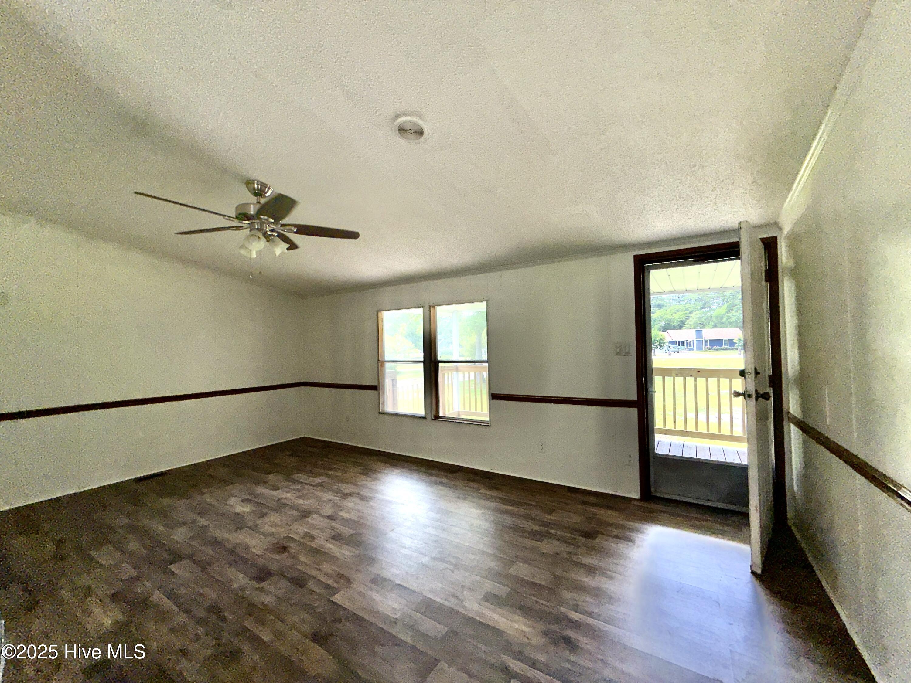184 Hardison Road Property Photo 5