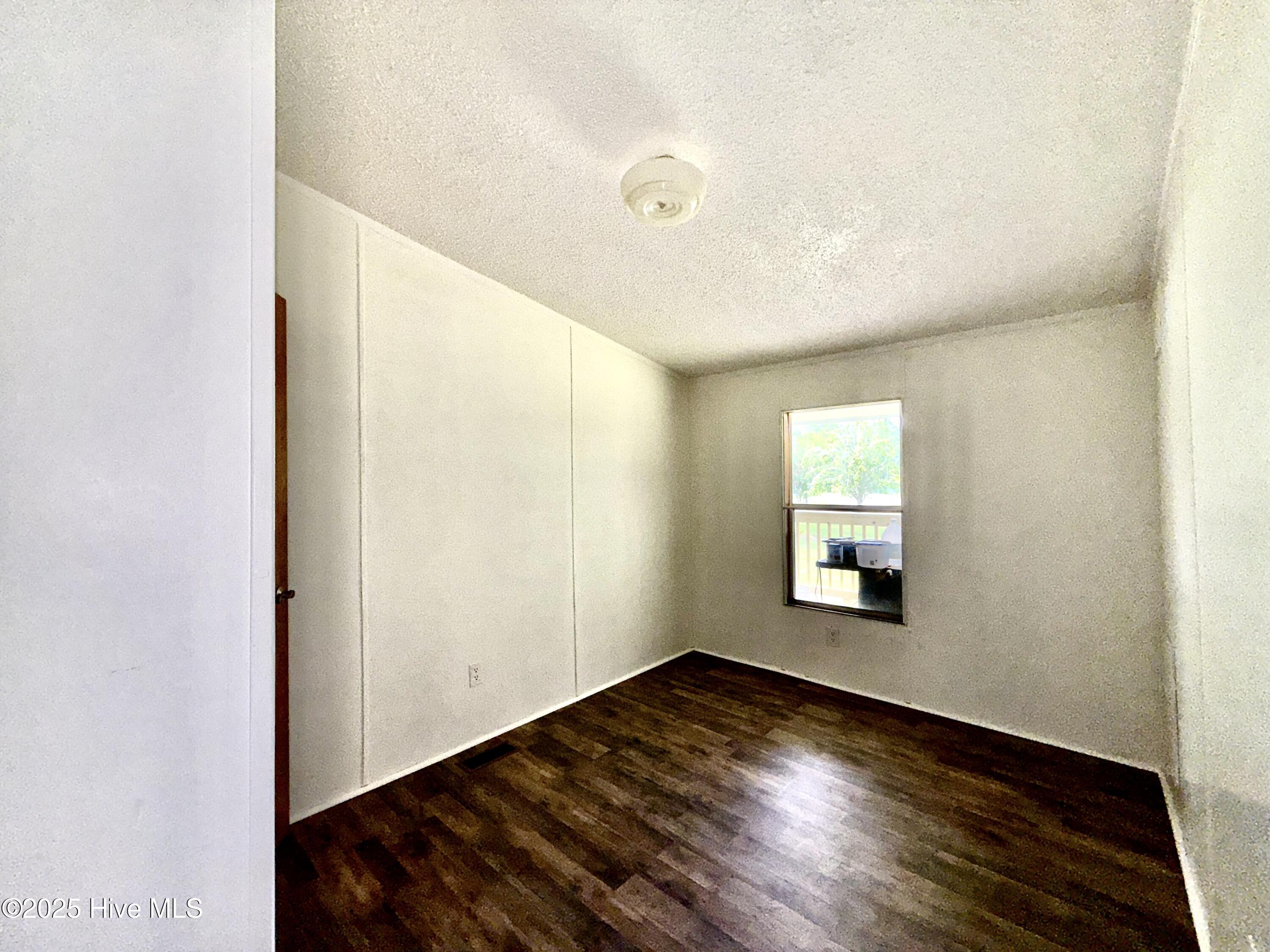 184 Hardison Road Property Photo 17