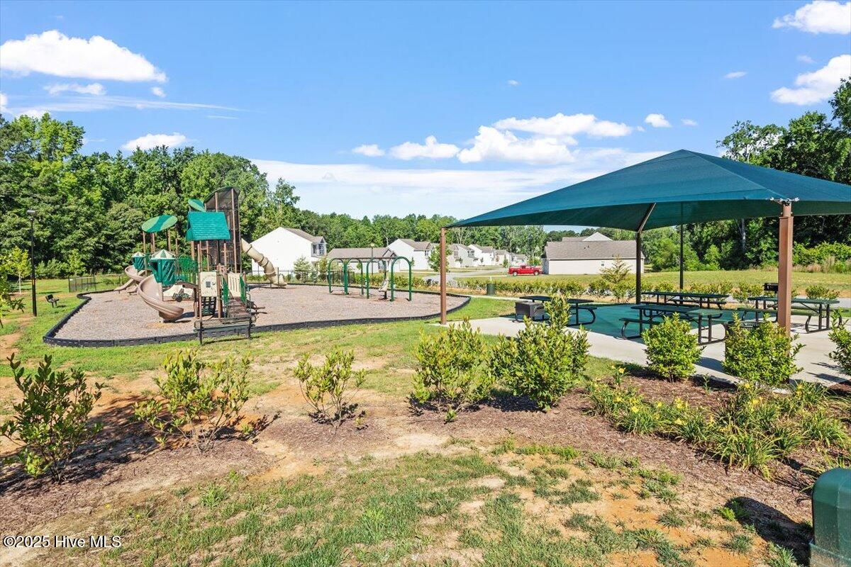 154 Taverners Lane Property Photo 33