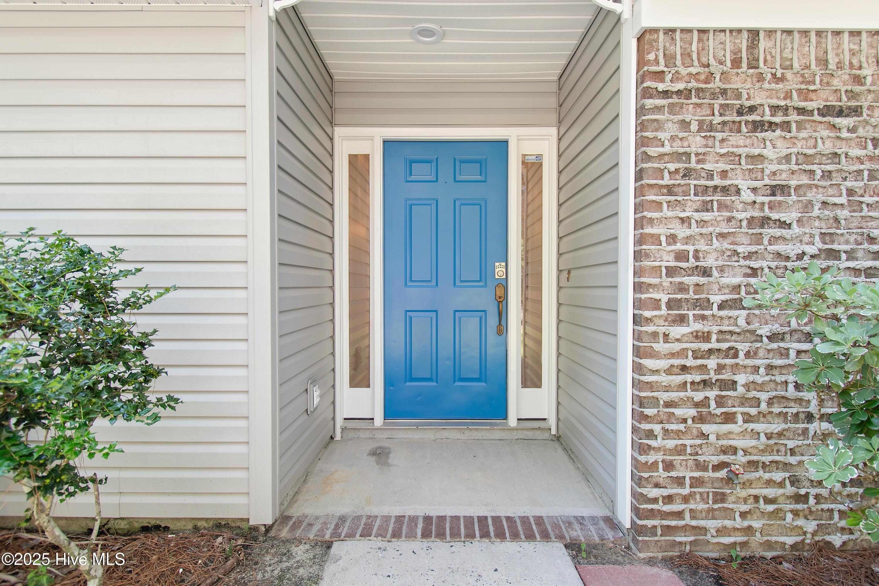 3 Gate 11 Property Photo 4