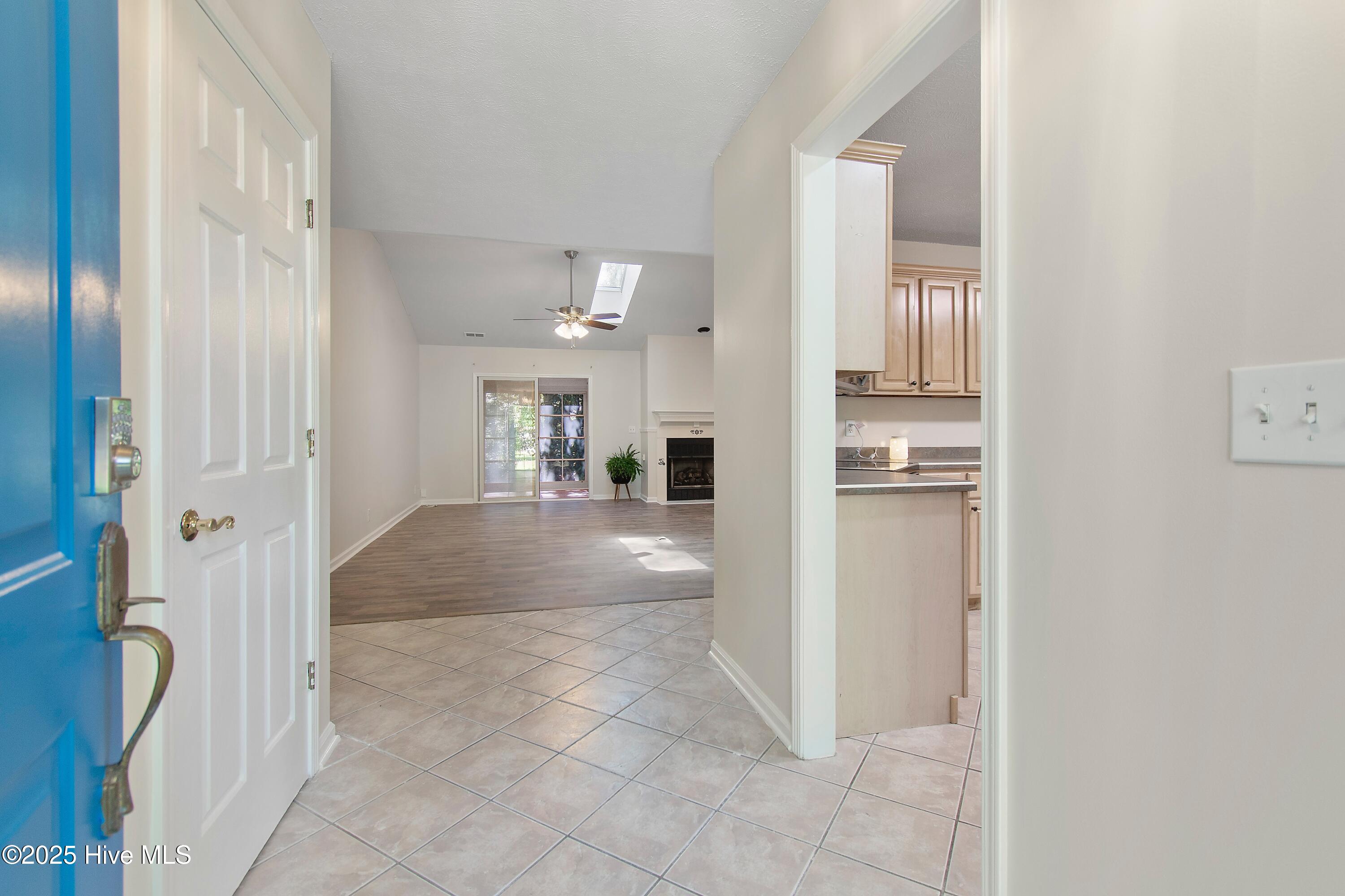 3 Gate 11 Property Photo 5